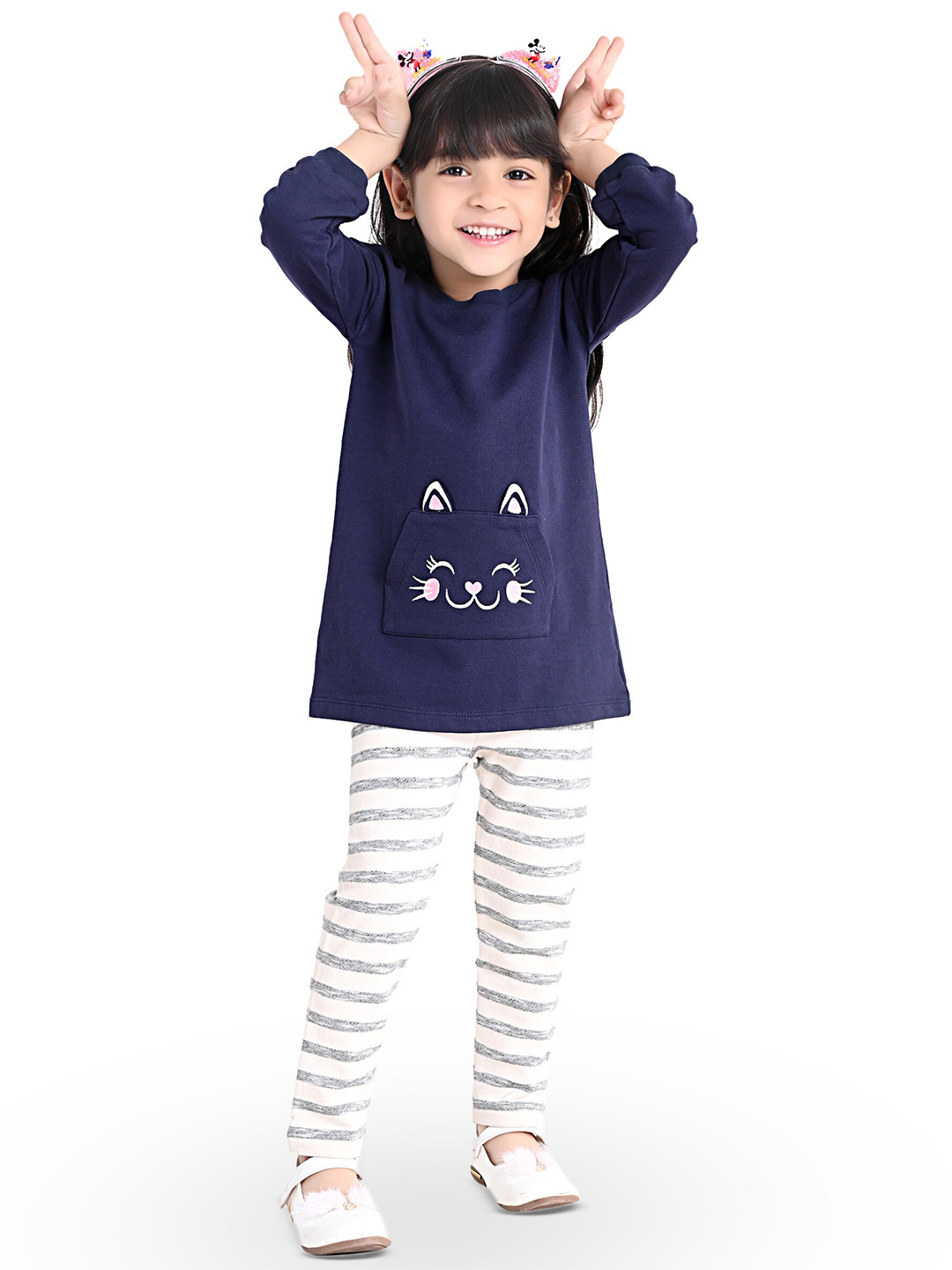 Beebay Girls Graphic Printed Pocket Detail Cotton Sweatshirt