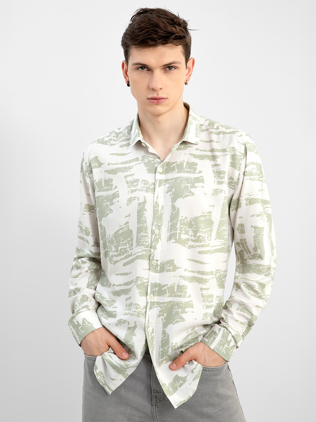 Snitch Green Classic Slim Fit Opaque Abstract Printed Casual Shirt