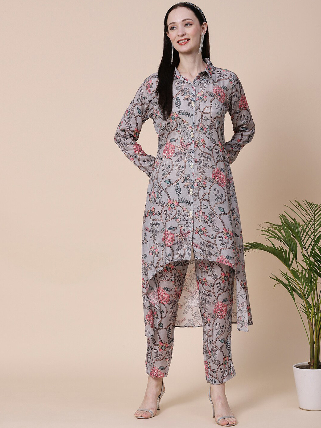 FASHOR Grey Printed High Slit Mirror Work Kurta with Trousers
