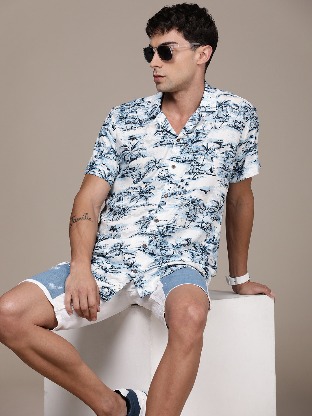 DENNISON Men Smart Block Printed Casual Shirt