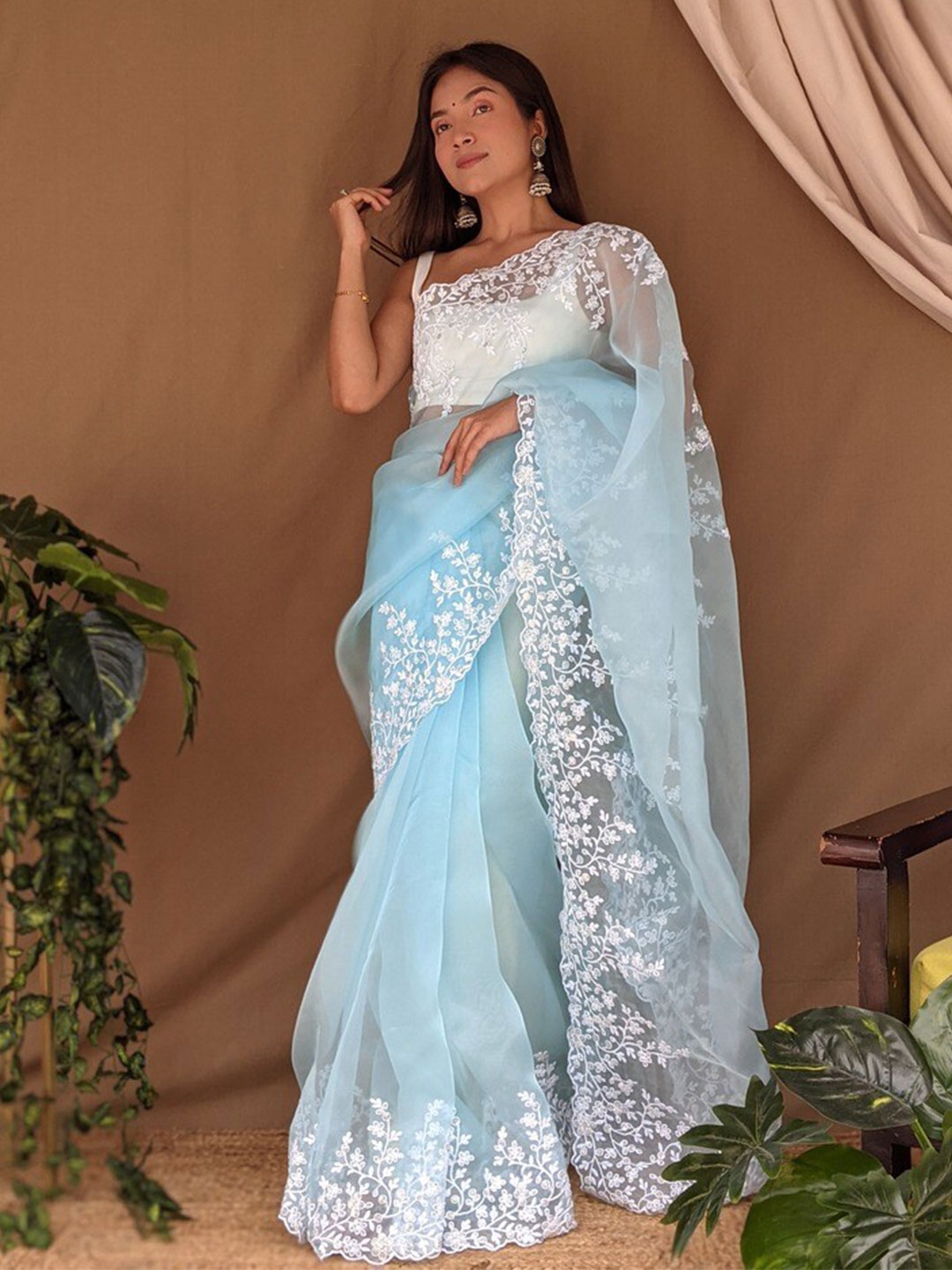 Organza store saree myntra