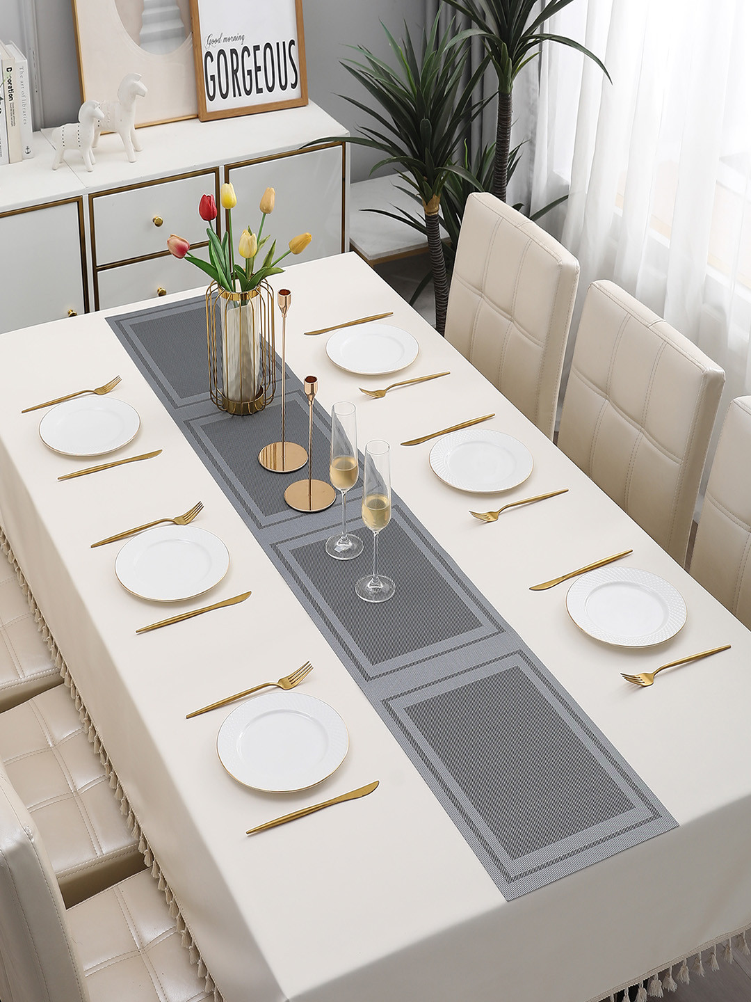 HOKIPO Silver Toned & Grey Geometric Printed Table Runner