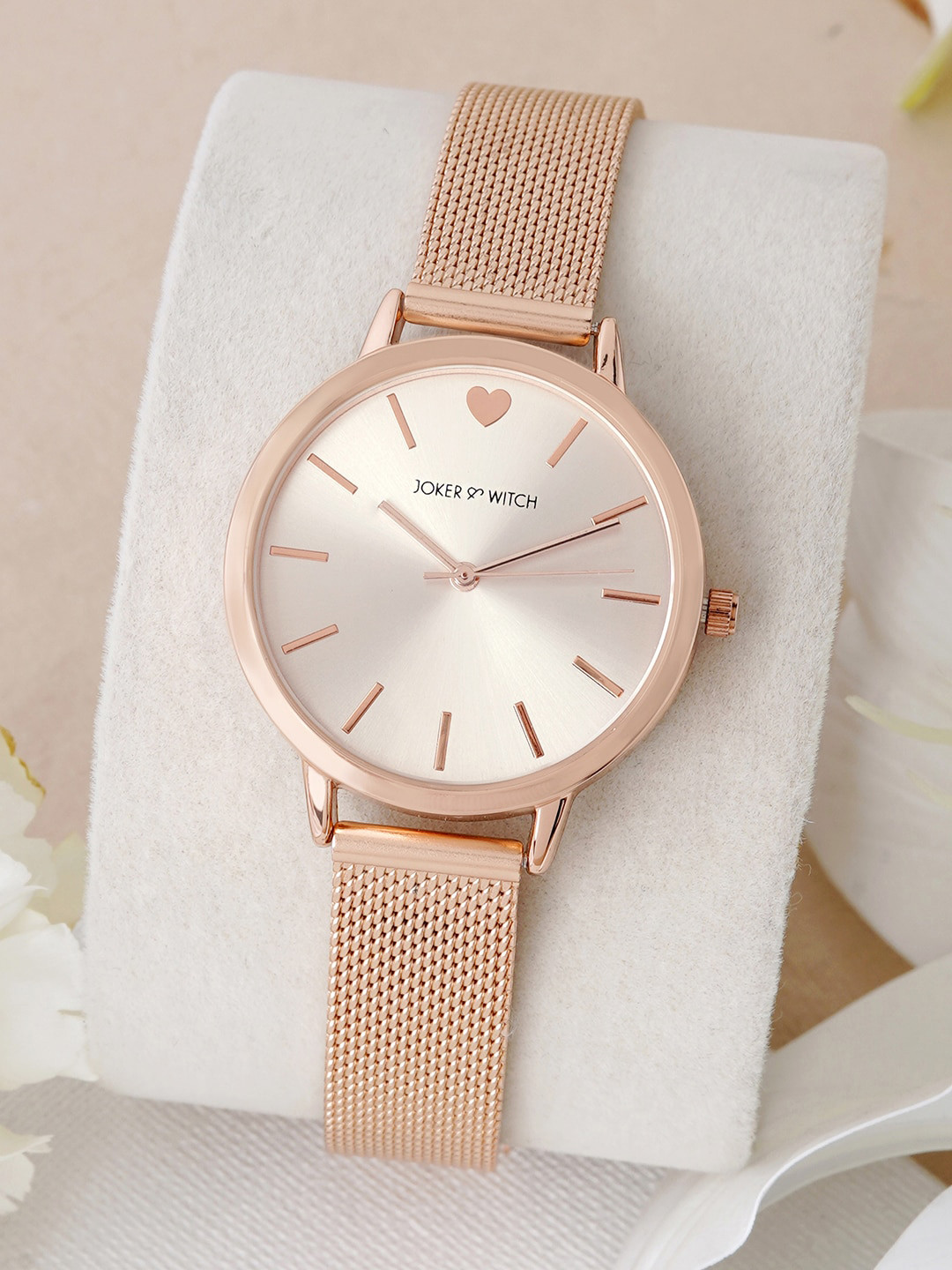 JOKER & WITCH Women Textured Dial & Stainless Steel Bracelet Style Straps Watch AMWW745