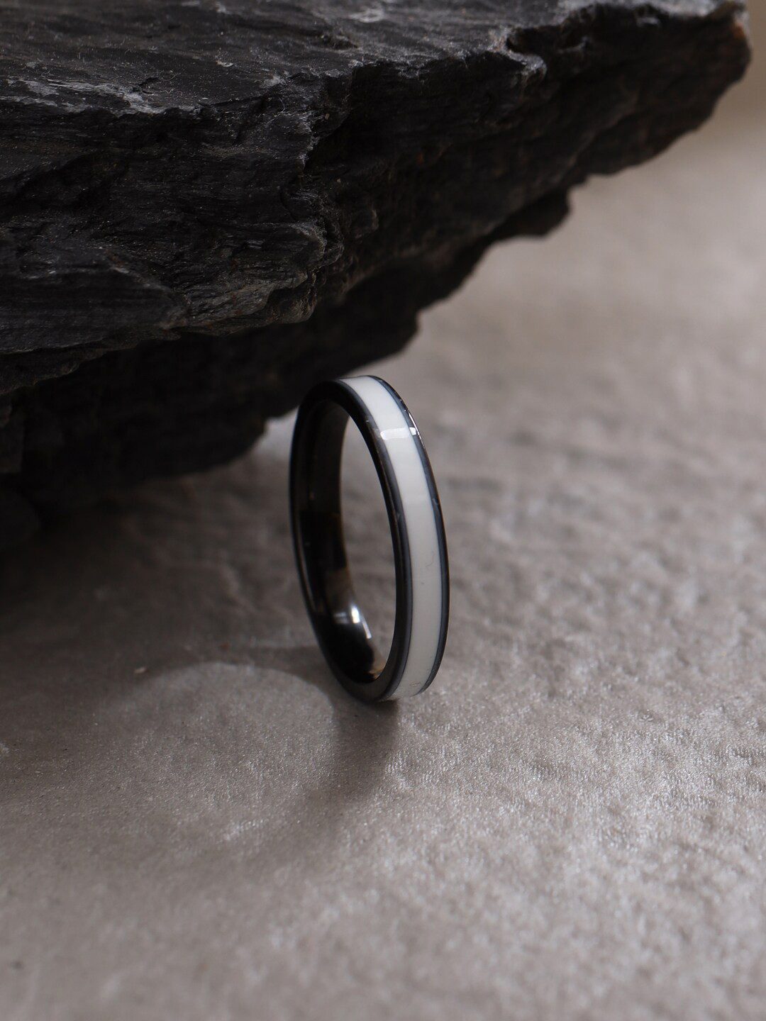NVR Men Rhodium-Plated Band Style Finger Ring