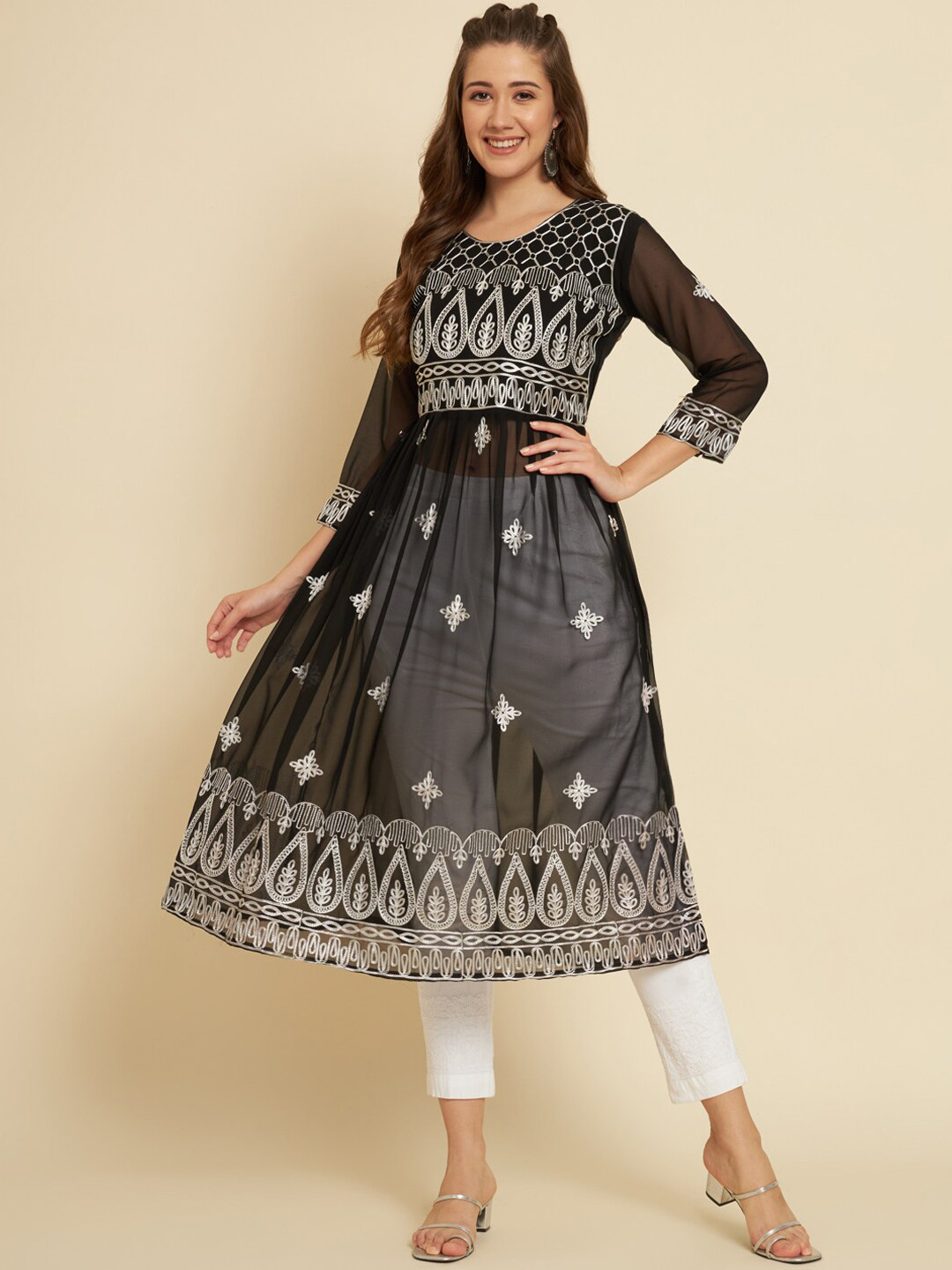 VAIRAGEE Embroidered A-line Georgette Kurta