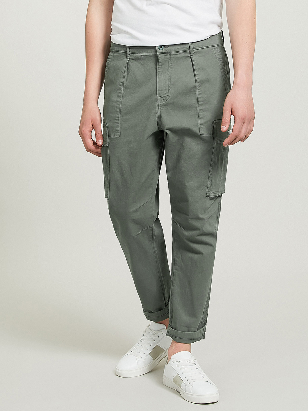 ALCOTT Men Straight Fit Cargo Jeans