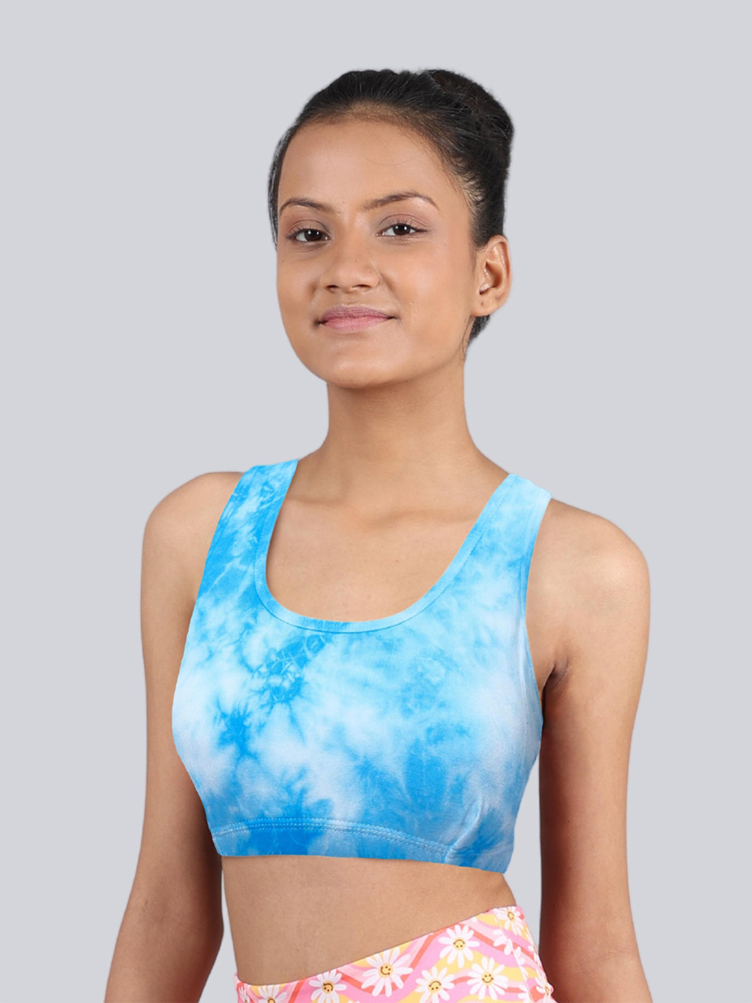 DChica Dyed Full Coverage All Day Comfort Non-Padded Cotton Workout Bra
