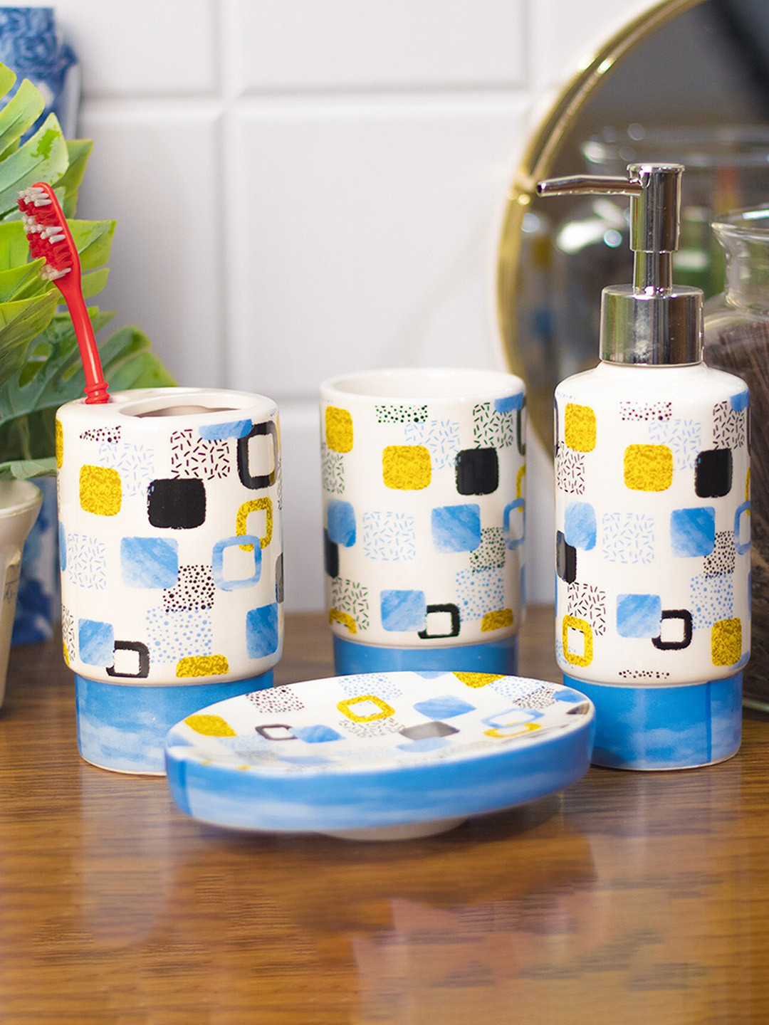 MARKET99 White & Blue 4 Pieces Printed Ceramic Bathroom Set