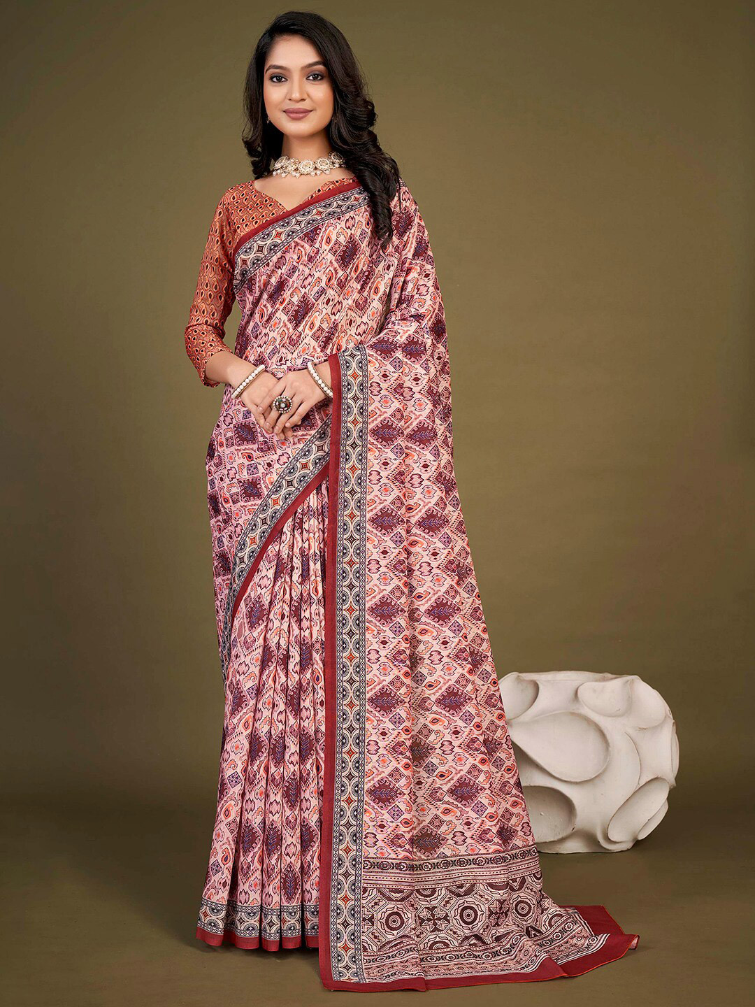 Mitera Cream-Coloured Purple Ethnic Motifs Printed Silk Bagh Saree