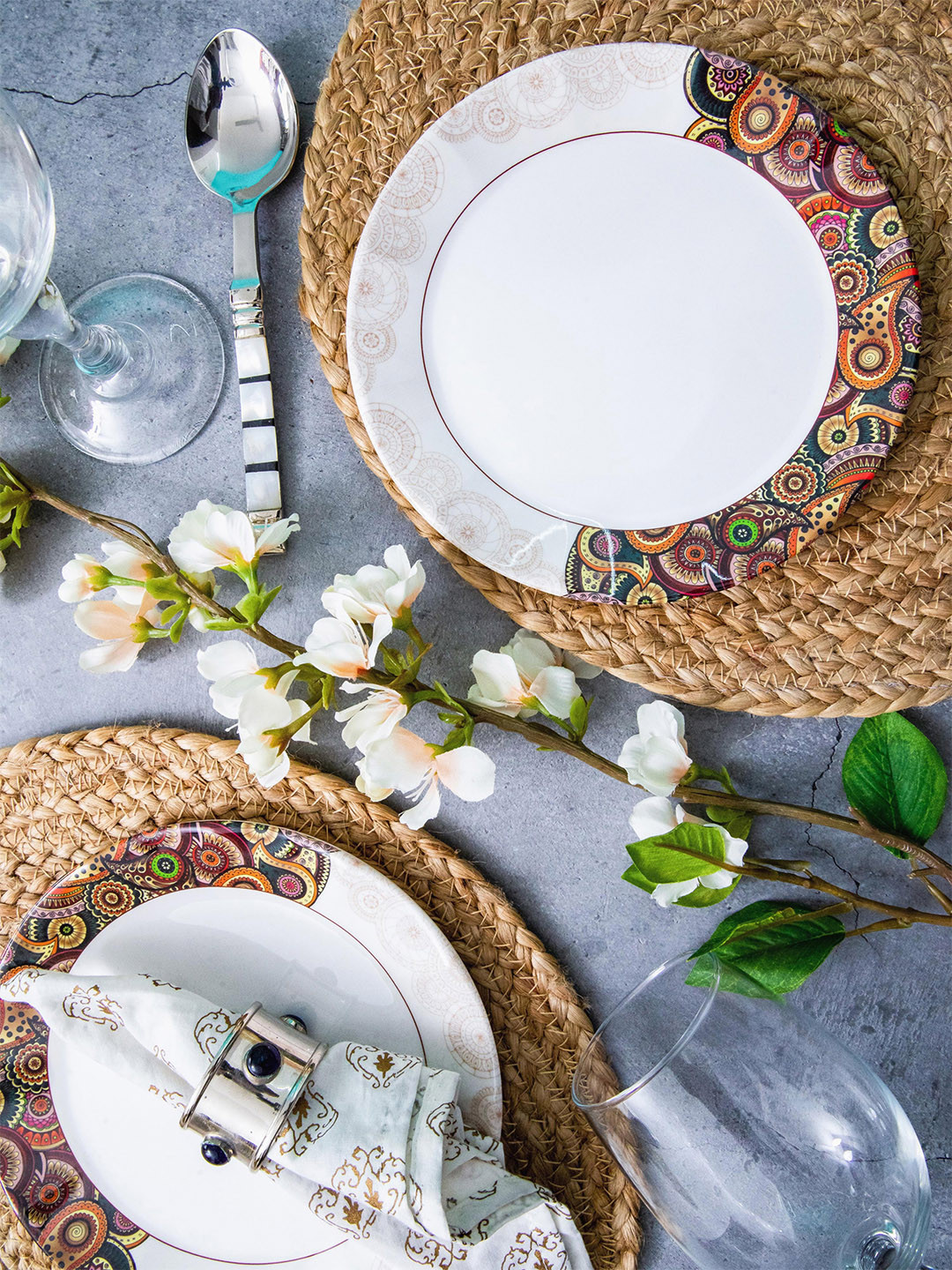 Servewell Dora White & Pink 6 Pieces Ethnic Motifs Printed Melamine Glossy Plates