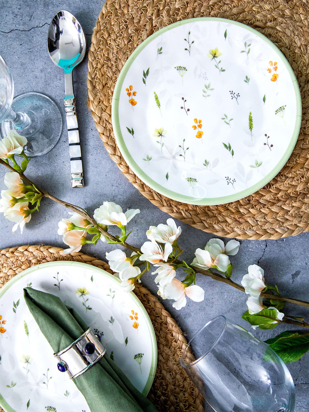 Servewell Honey Comb White 6 Pieces Ethnic Motifs Printed Melamine Glossy Plates