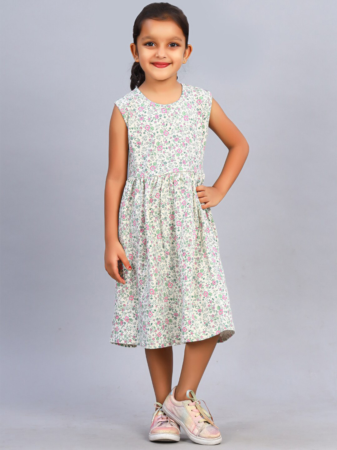 ZION Floral Printed Gathered Or Pleated Cotton A-Line Midi Dress