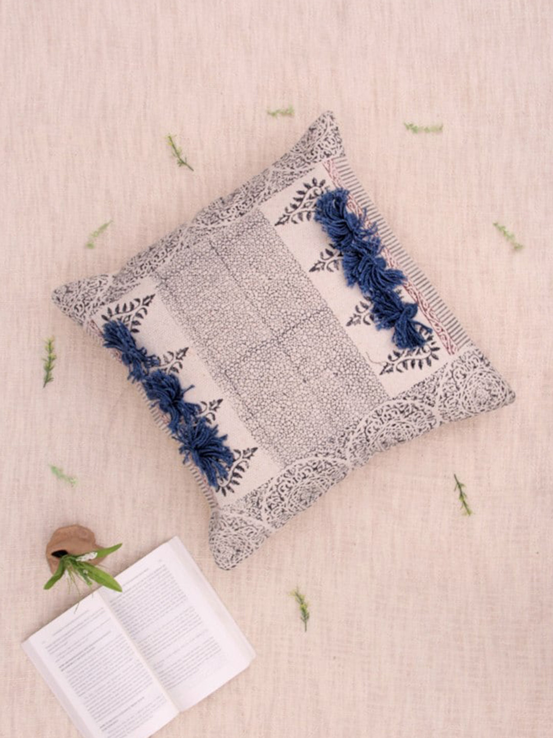 Art Avenue Light-Weight Peach Ethnic Motifs Cotton Textured Square Cushion Cover -18x18In