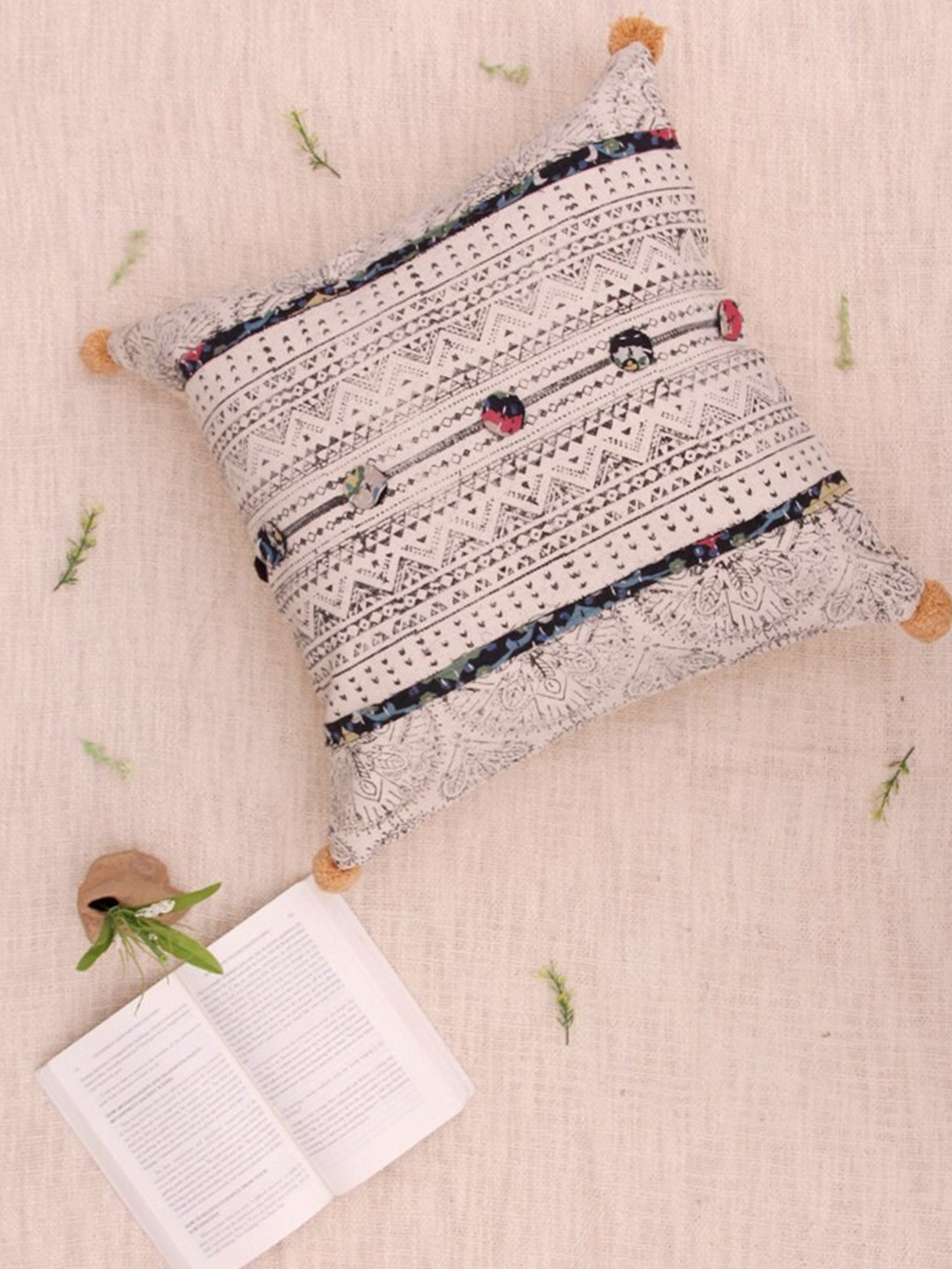 Art Avenue Fate Beige & Black Geometric Printed Cotton Square Cushion Cover