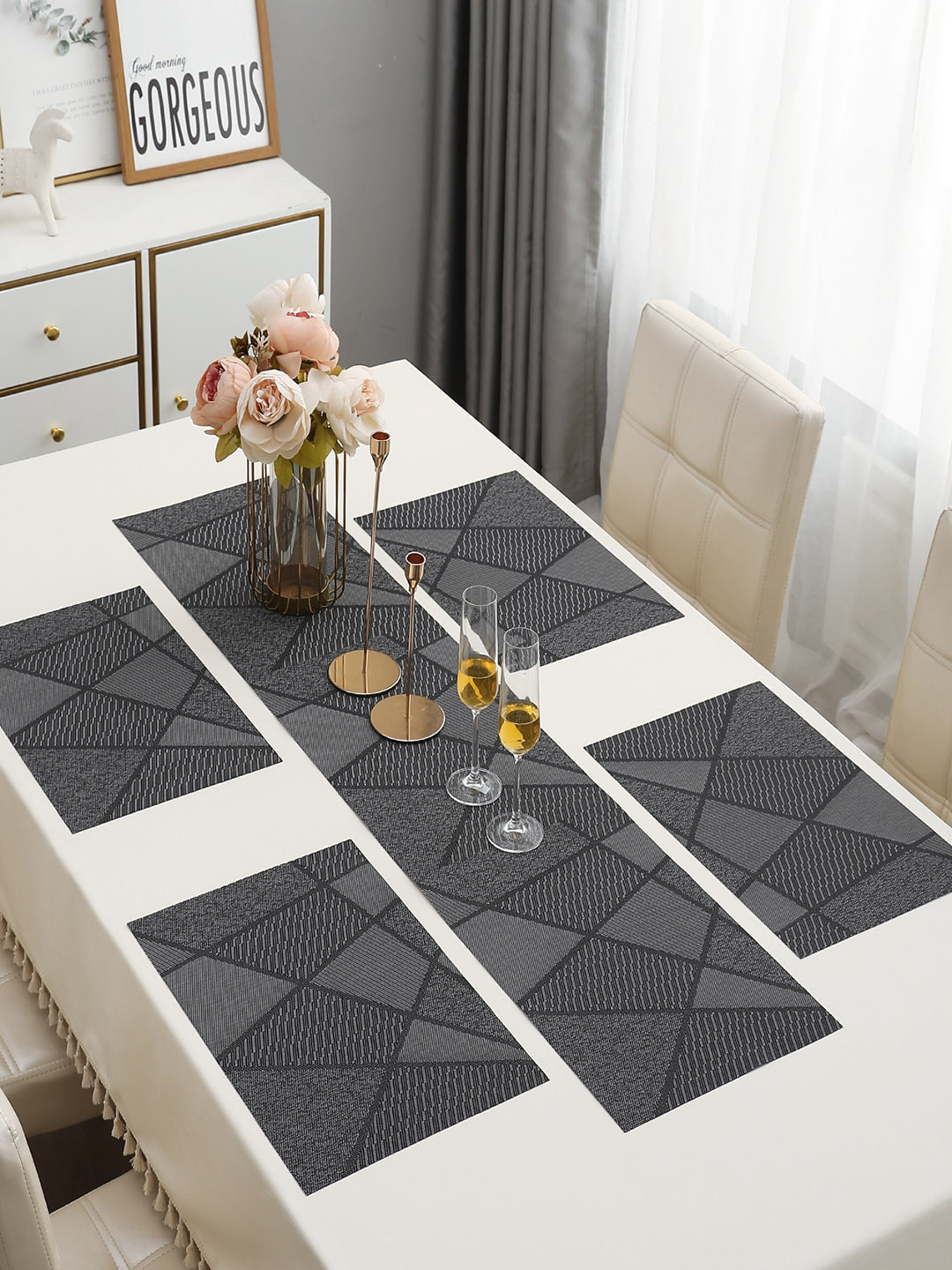 HOKIPO Black 5-Pieces Abstract Rectangular Table Placemats & Table Runner