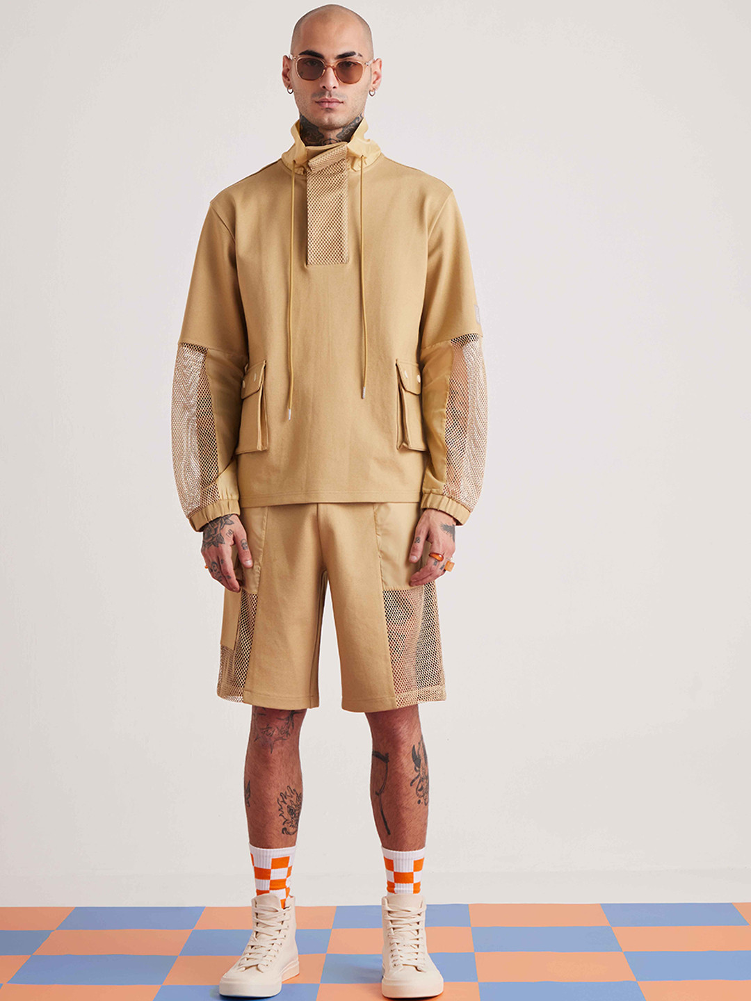 Muvazo Long Sleeves With Mesh Details Athletic T-Shirt & Shorts Co-Ords