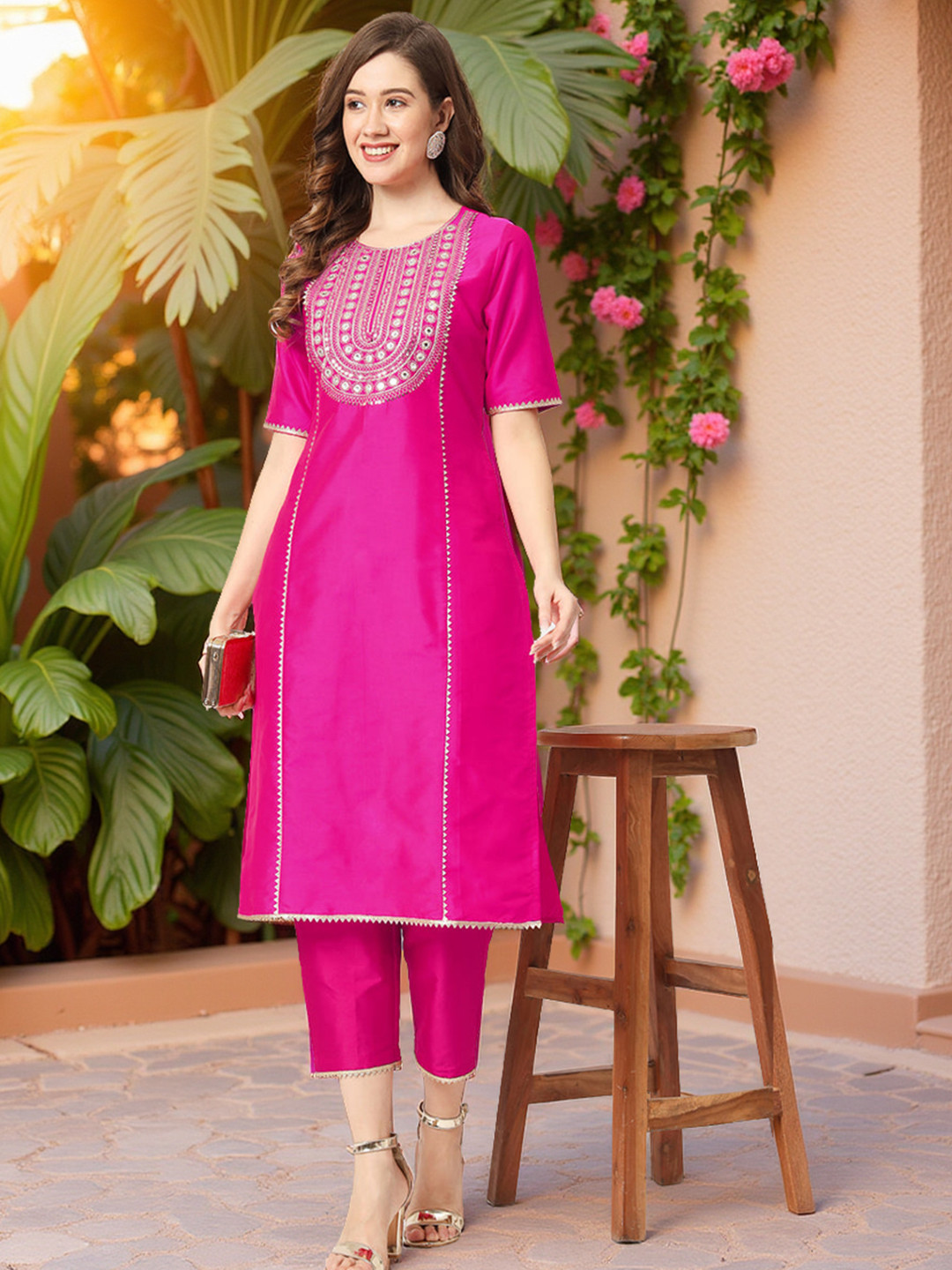 Pannkh Floral Mirror Work Embroidered Kurta