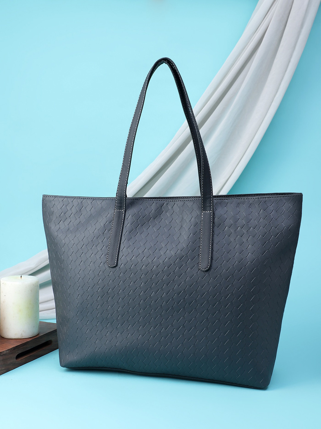 OsaiZ Animal PU Oversized Shopper Tote Bag with Cut Work