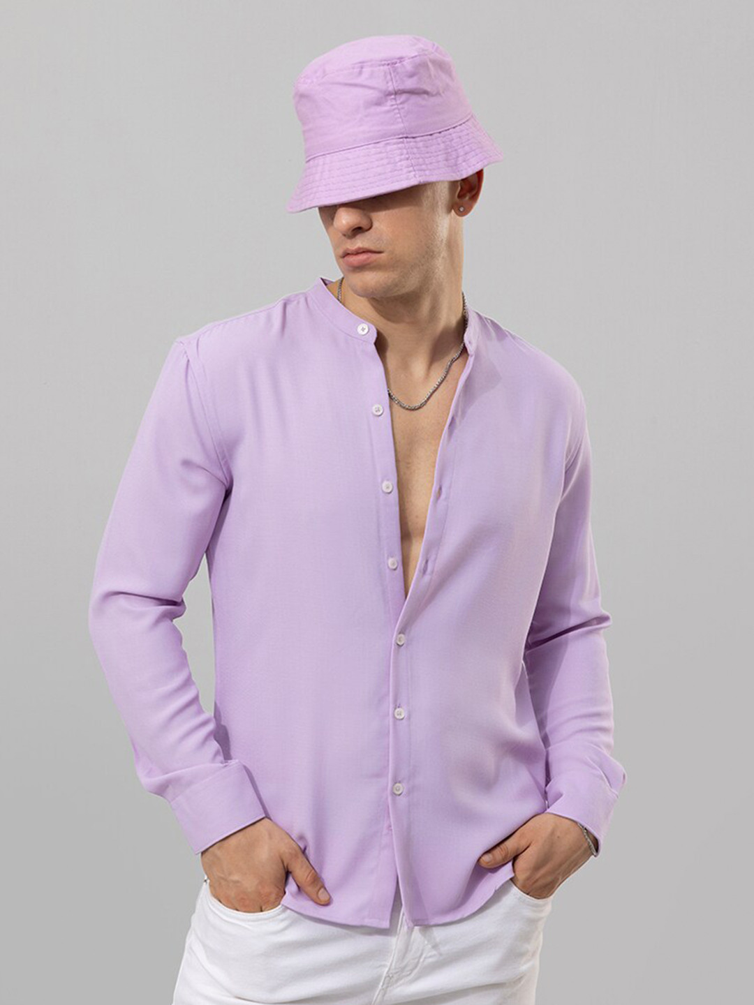 Snitch Lavender Classic Slim Fit Opaque Cotton Casual Shirt