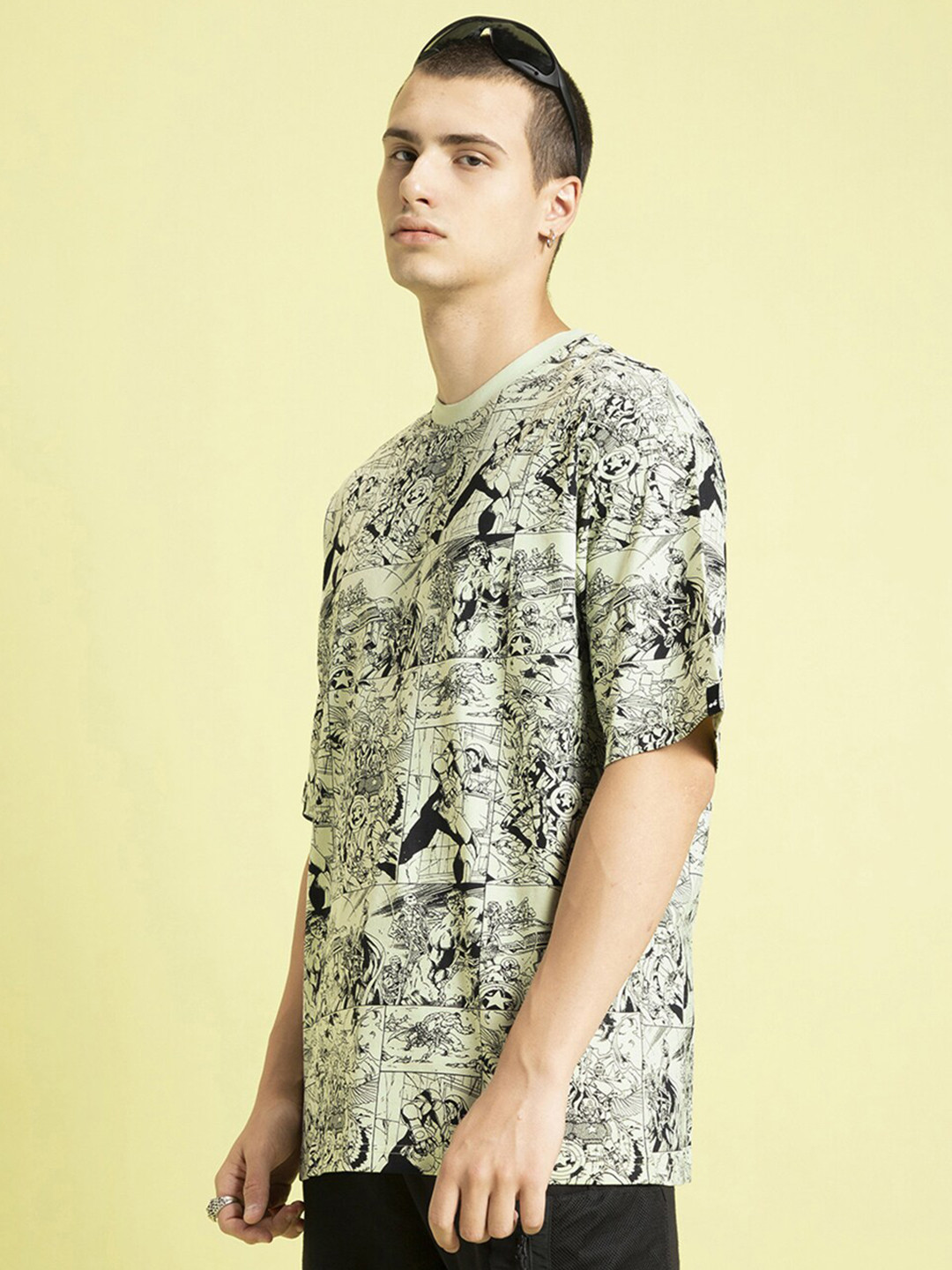 Bewakoof x OFFICIAL MARVEL MERCHANDISE All Over Graphic Printed Cotton Oversized T-shirt