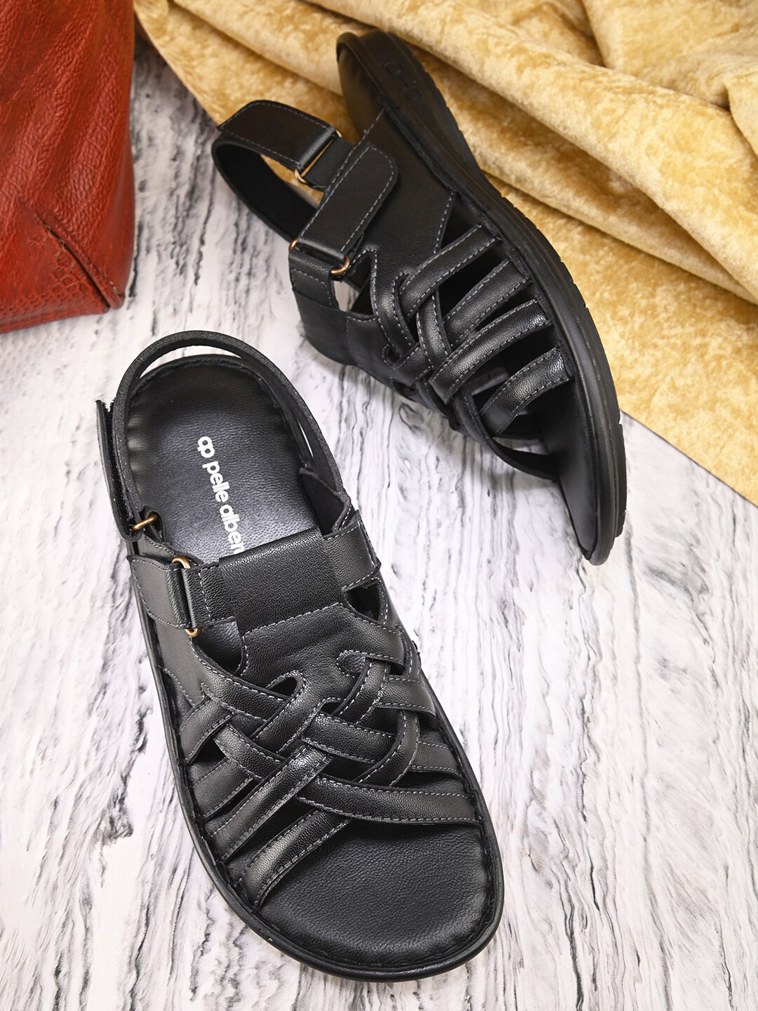 pelle albero Men Leather Fisherman Sandals With Velcro Closure