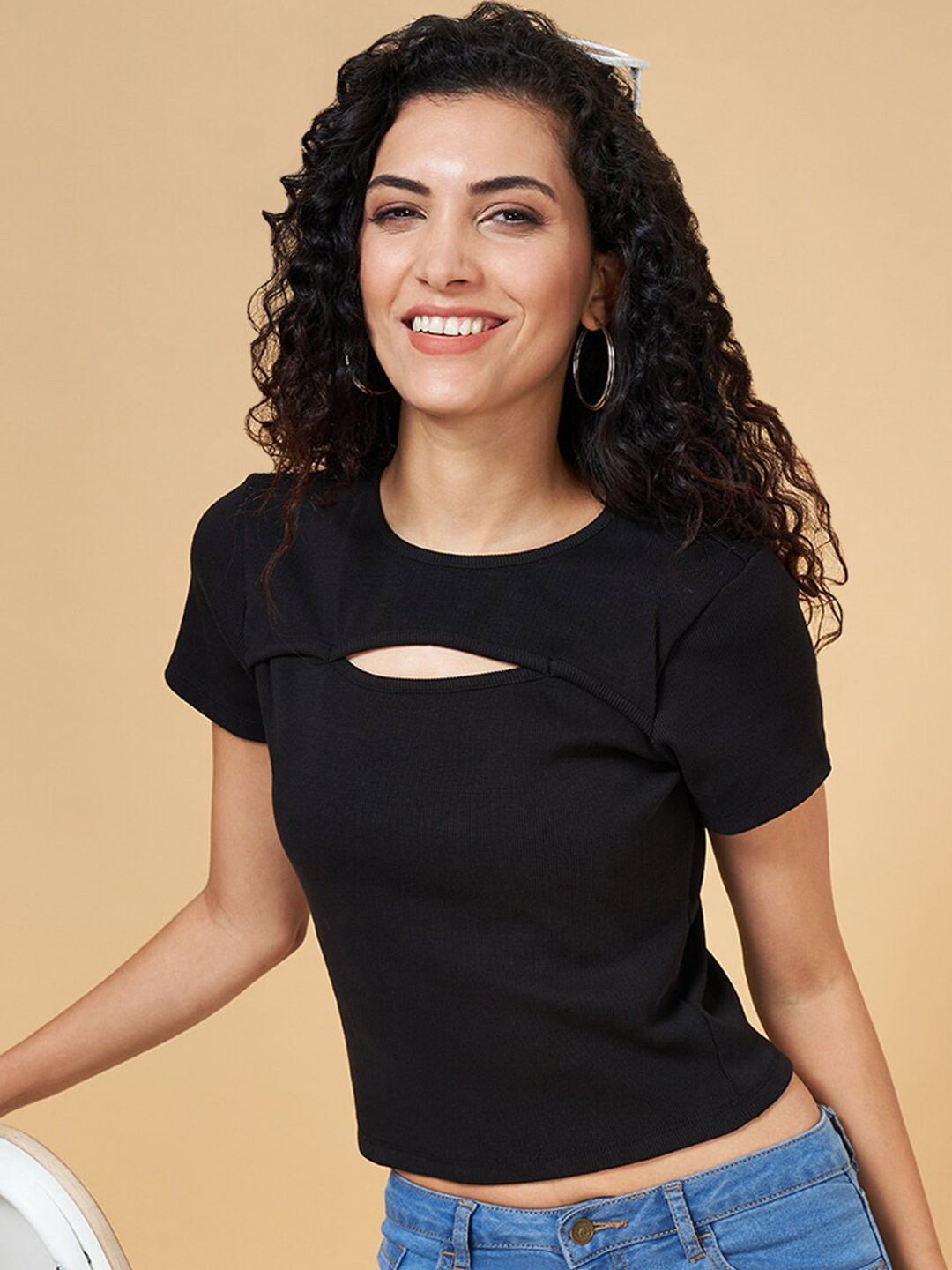 YU by Pantaloons Chocker Neck Cut Out Pure Cotton Crop Top