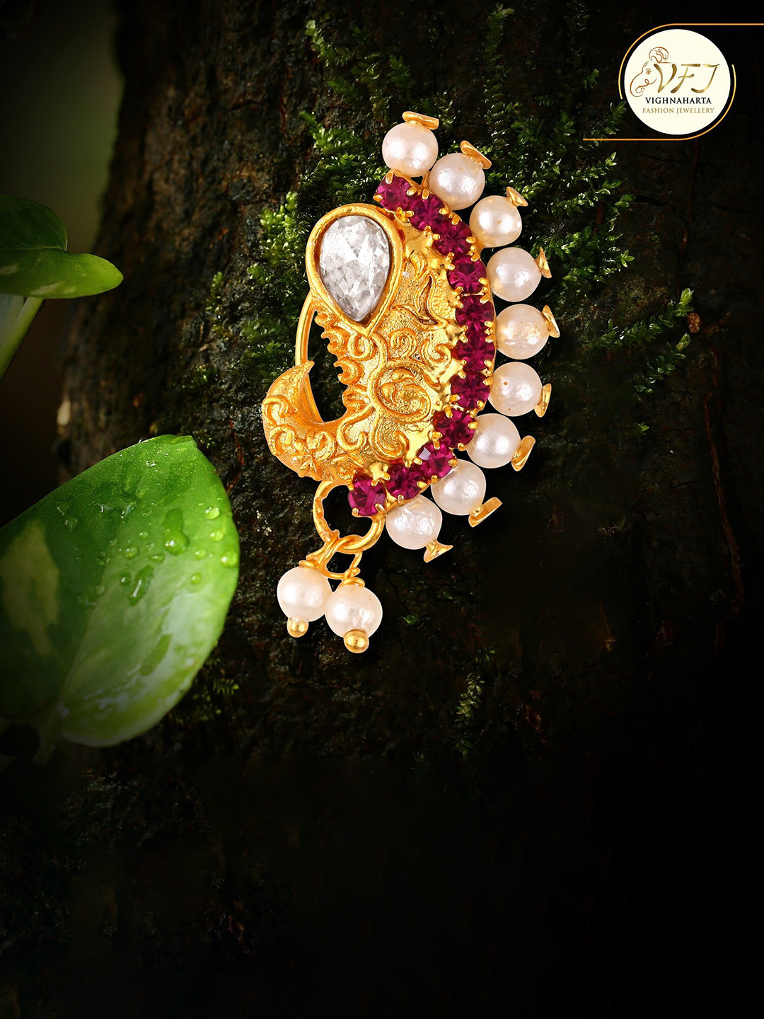 Vighnaharta Gold-Plated Stone-Studded & Beaded Insert Nosepin