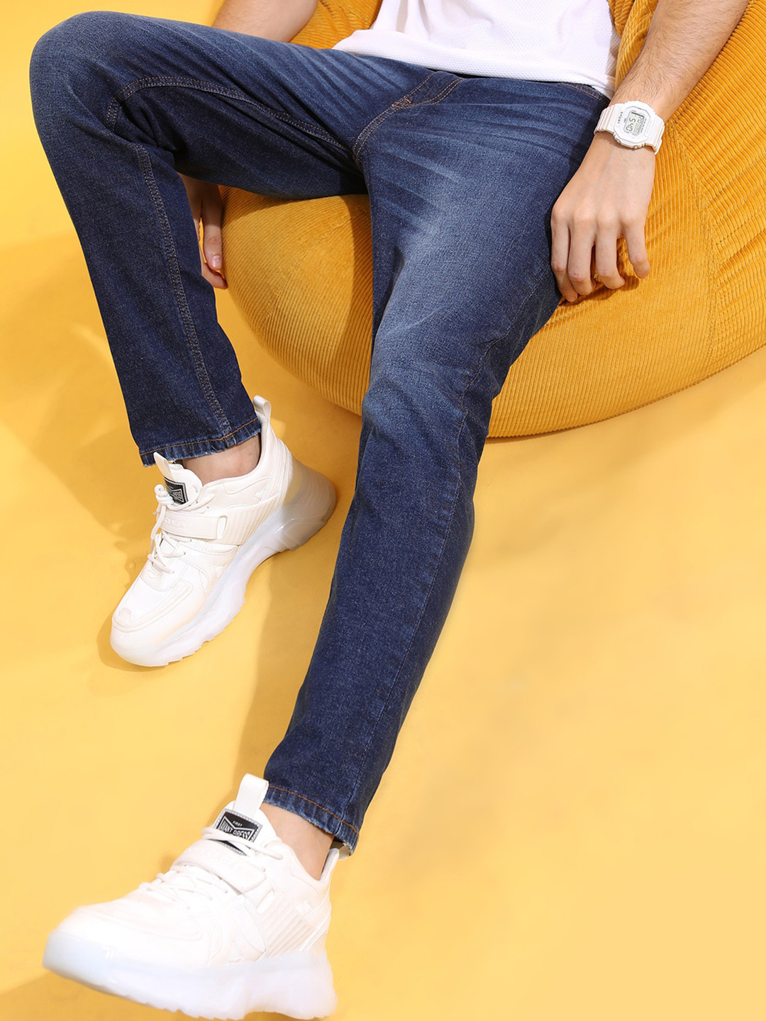 HIGHLANDER Men Mid-Rise Cobhs Fit Crop Stretchable Jeans