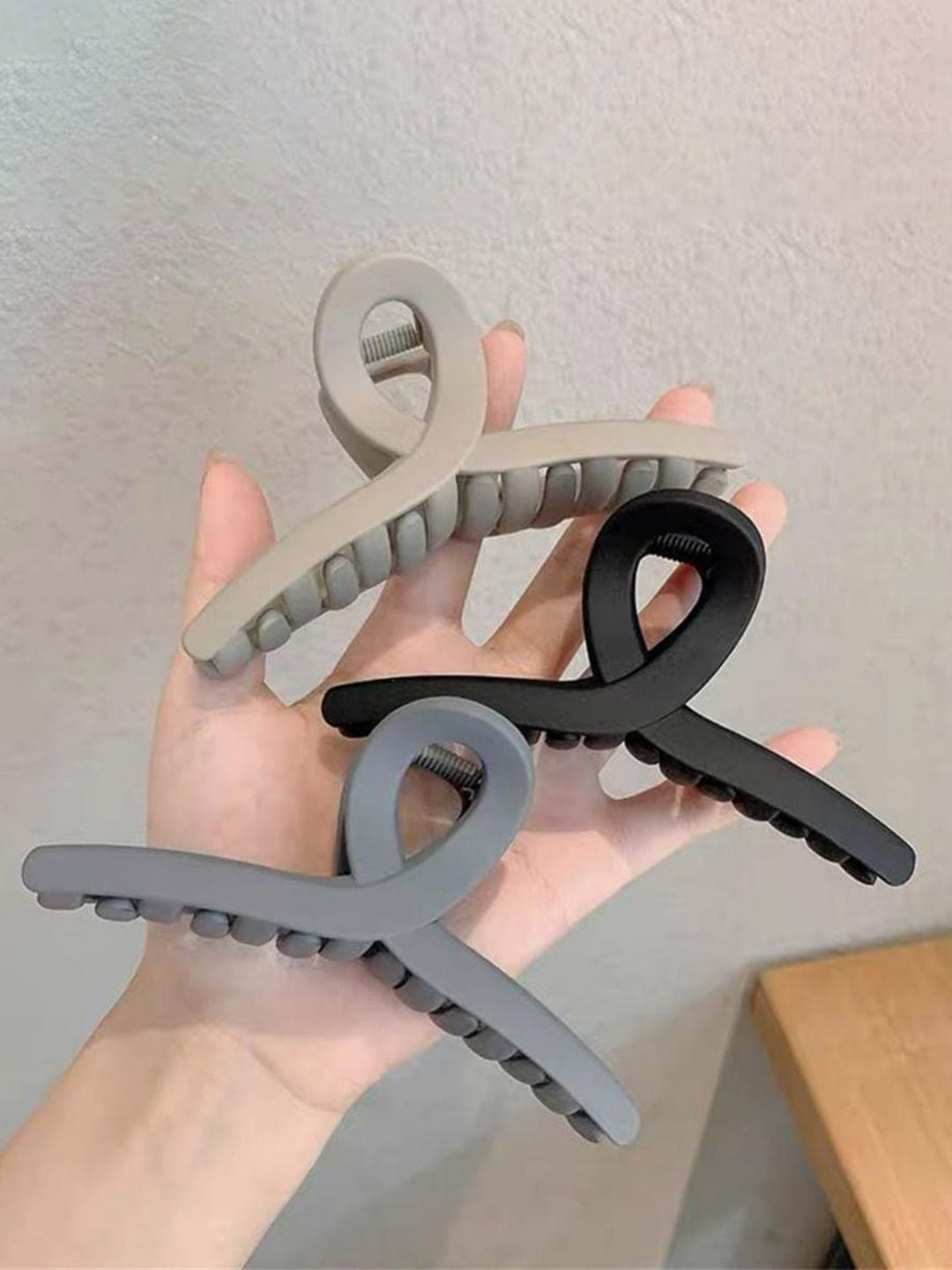 CHRONEX Set Of 3 Large Claw Clips