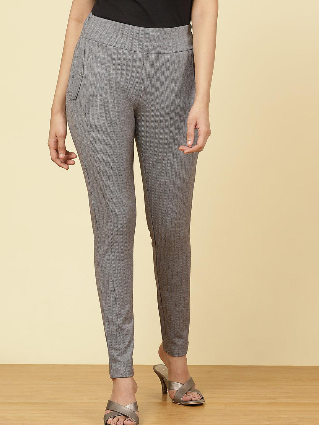 Lakshita Women Printed Skinny Fit Jeggings