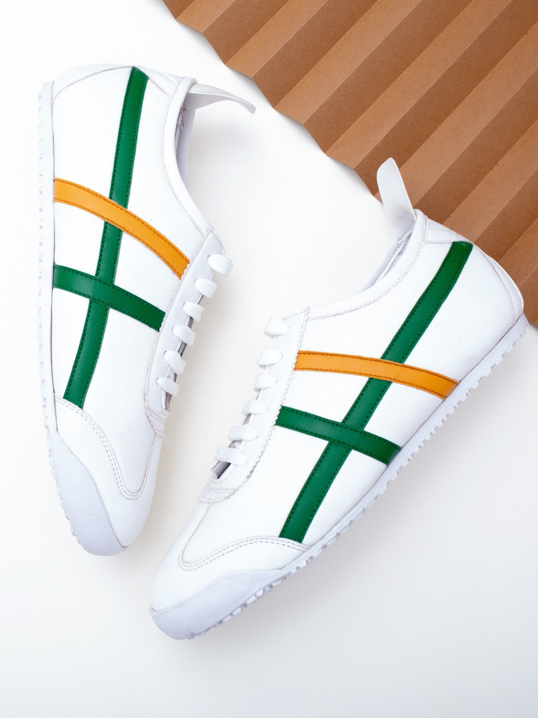 Big Fox Men Striped Lightweight Comfort Insole Basics Sneakers