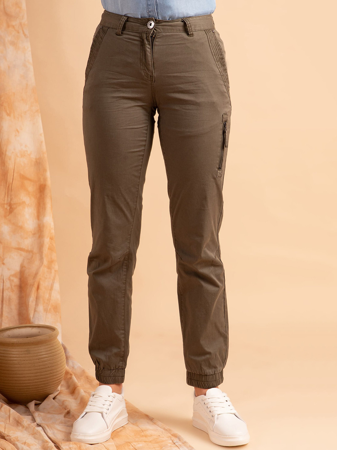 B.Copenhagen Women Original Tapered Fit Joggers