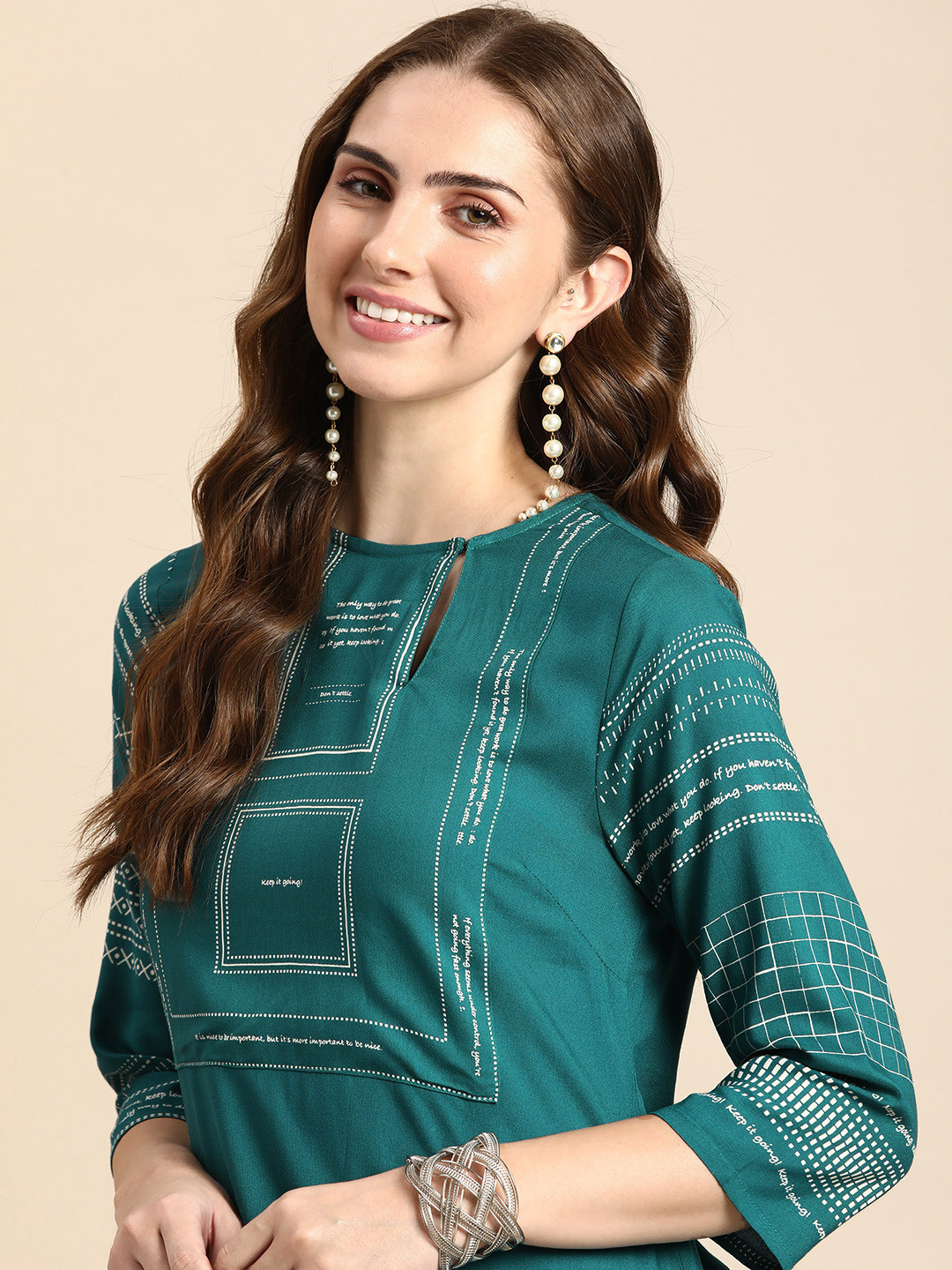 Anouk Geometric And Typography Printed Round-Neck Kurta