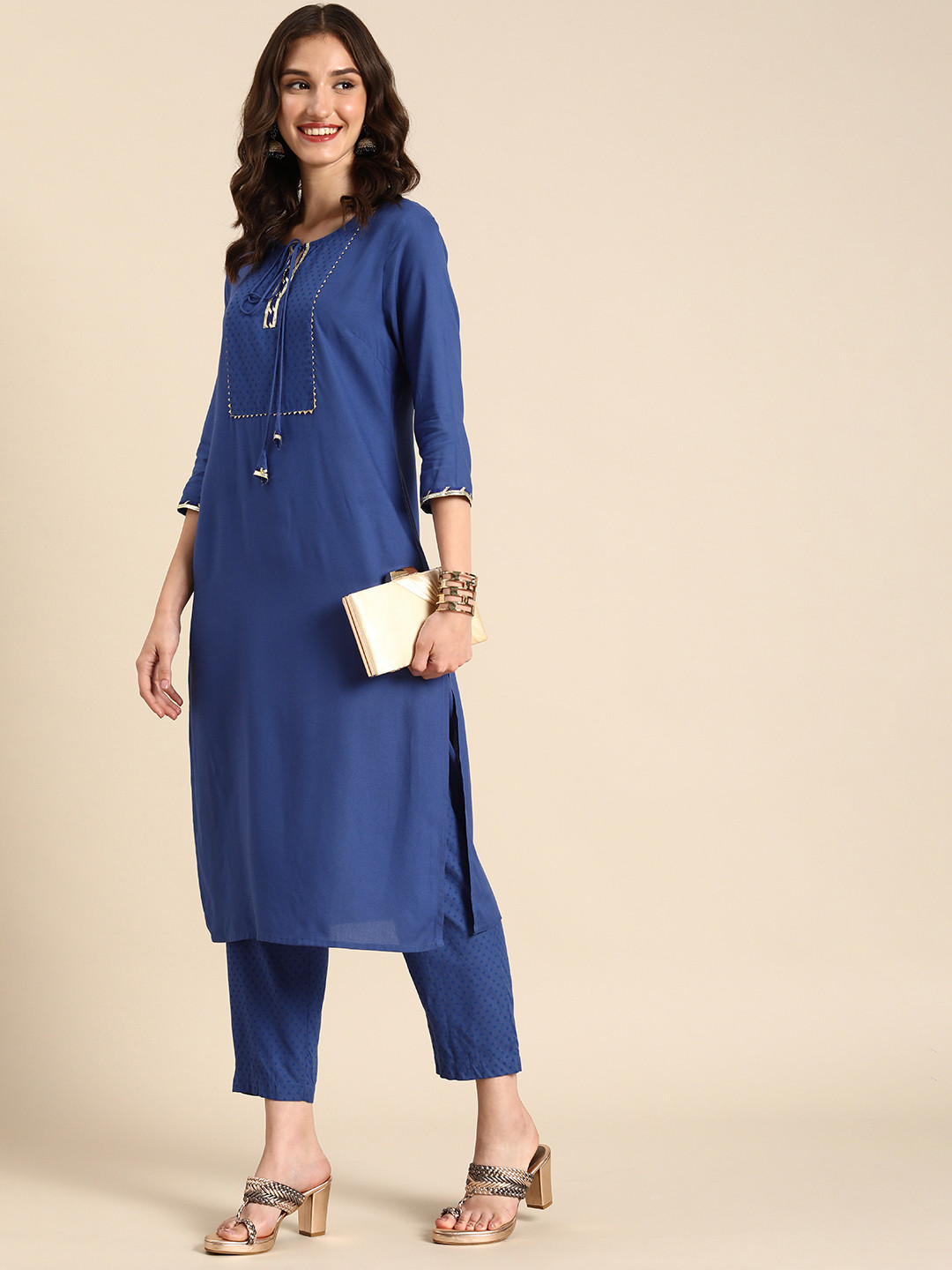 Anouk Regular Straight Tie-Up Neck Gotta Patti Kurta with Trousers
