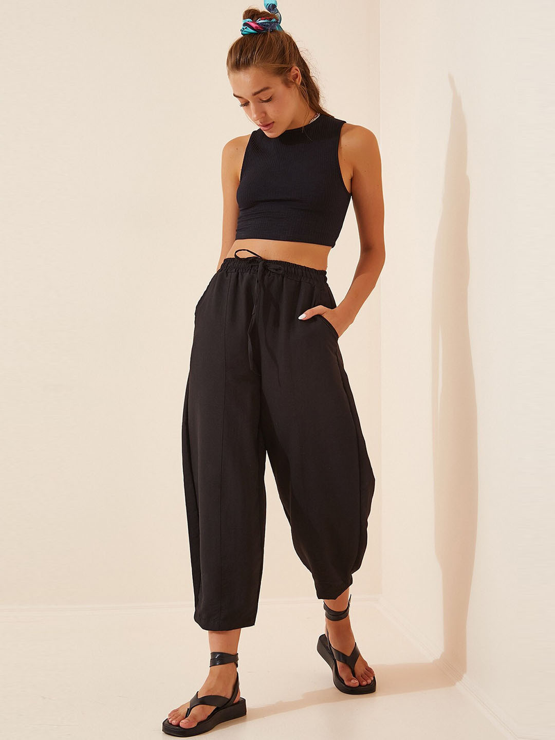 Happiness istanbul Women Regular Fit Mid-Rise Drop Crotch Trousers