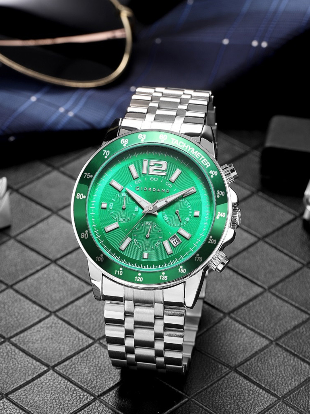 GIORDANO Men Dial & Stainless Steel Bracelet Style Straps Analogue Watch GZ-50058-33