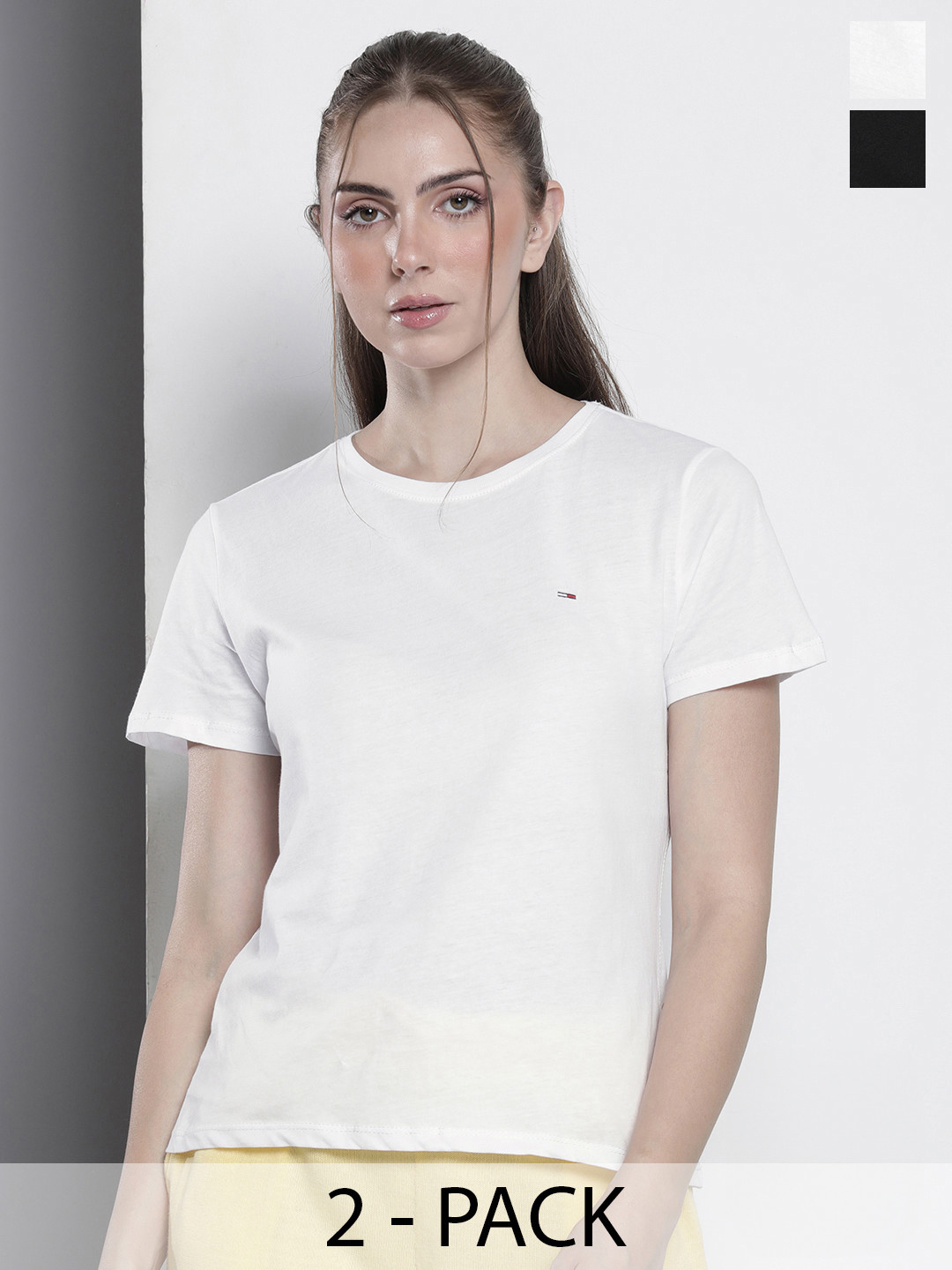 Tommy Hilfiger Pack Of 2 Pure Cotton Solid Slim Fit T-shirt