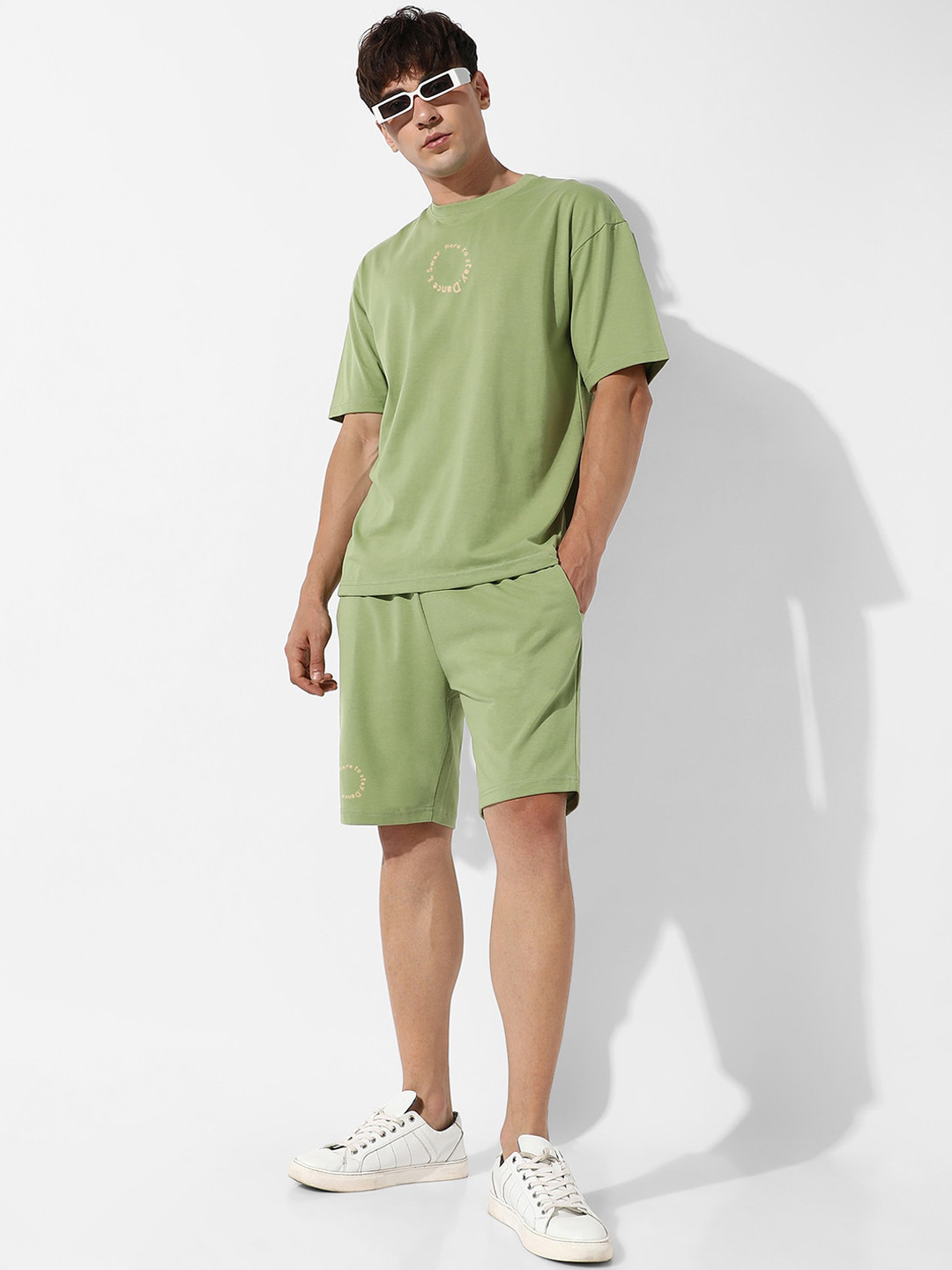 Campus Sutra Men Printed Oversized T-Shirt With Short Co-Ord Set