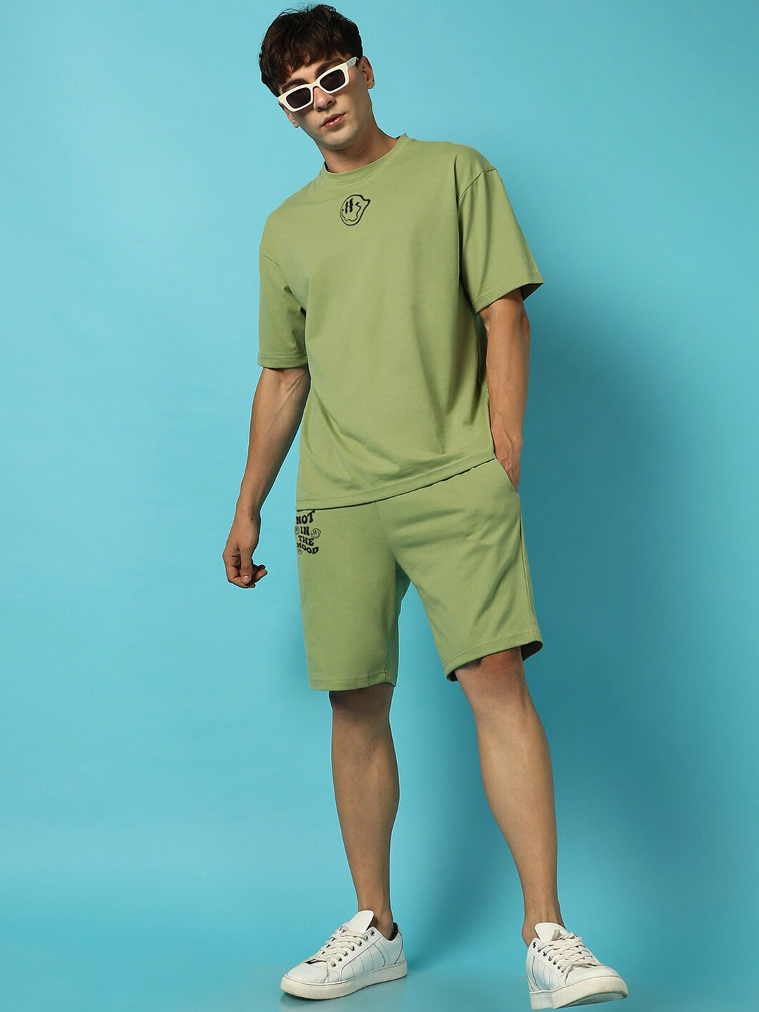 Campus Sutra Printed Oversized Sports T-Shirt & Shorts Co-Ords