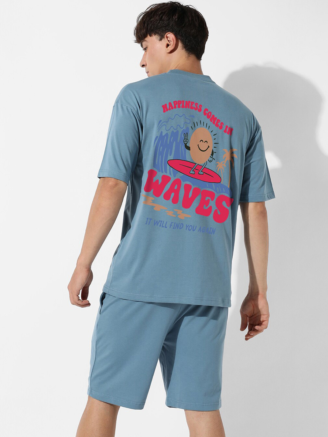 Campus Sutra Printed Oversized Sporty T shirt With Shorts Co-Ords