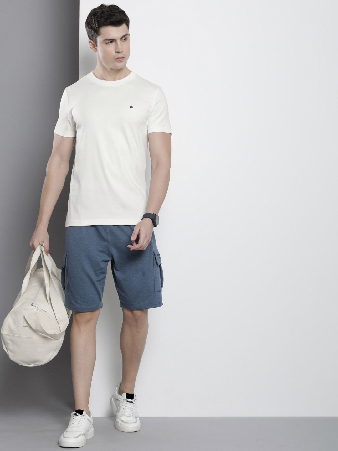 Tommy Hilfiger Solid Slim Fit LUXURY INTERLOCK Casual T-shirt