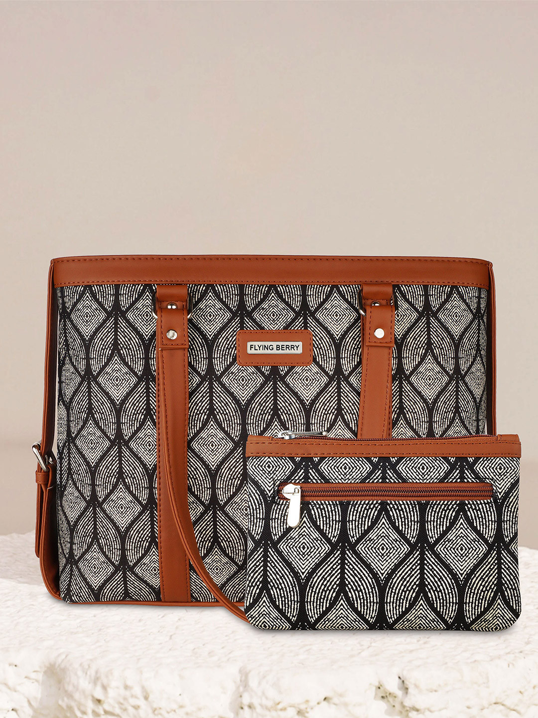 FLYING BERRY Up To 16 Inch Printed Shoulder Laptop Bag & Pouch