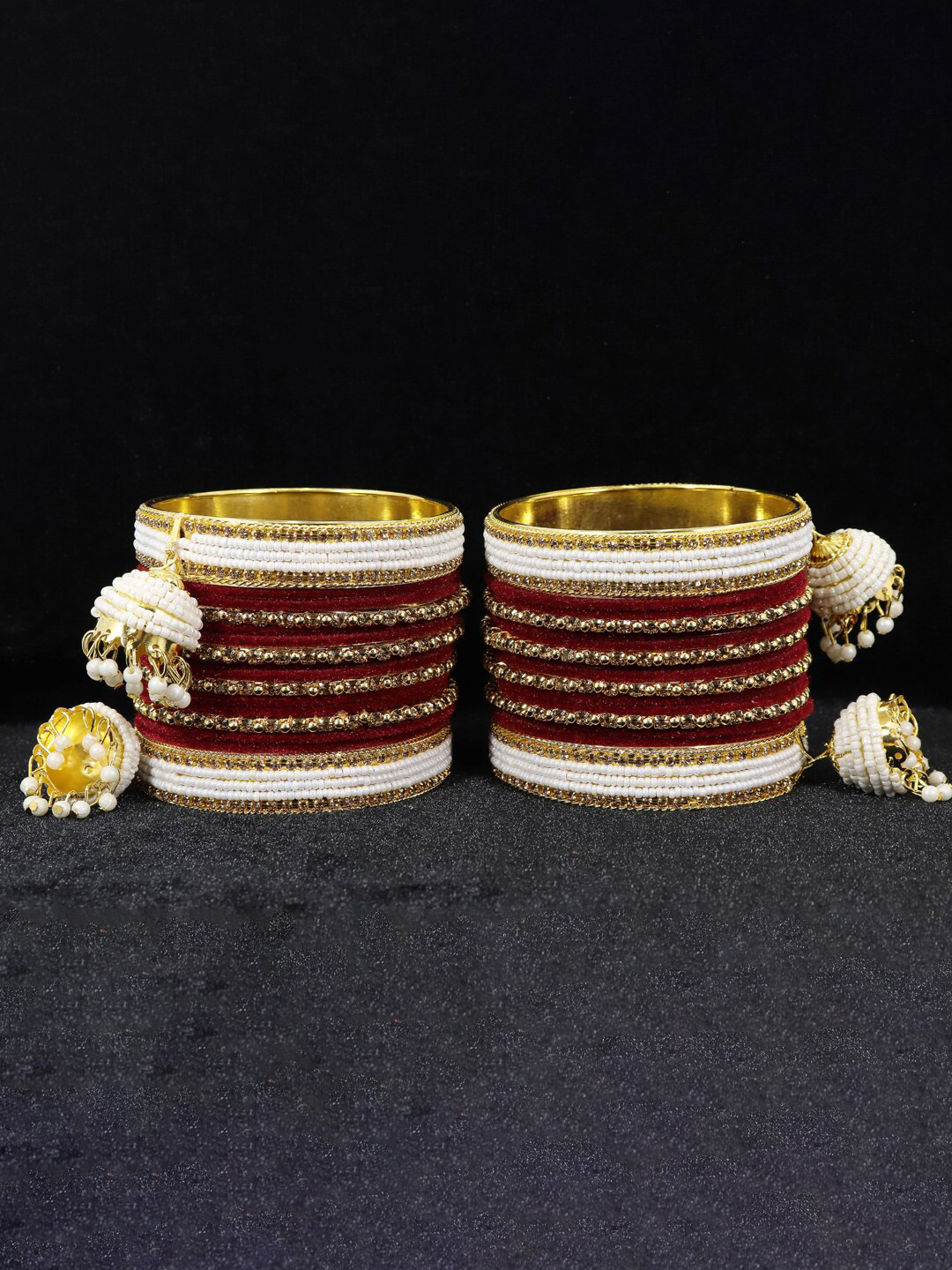 NMII Set Of 32 Stone Studded & Beaded Bangle