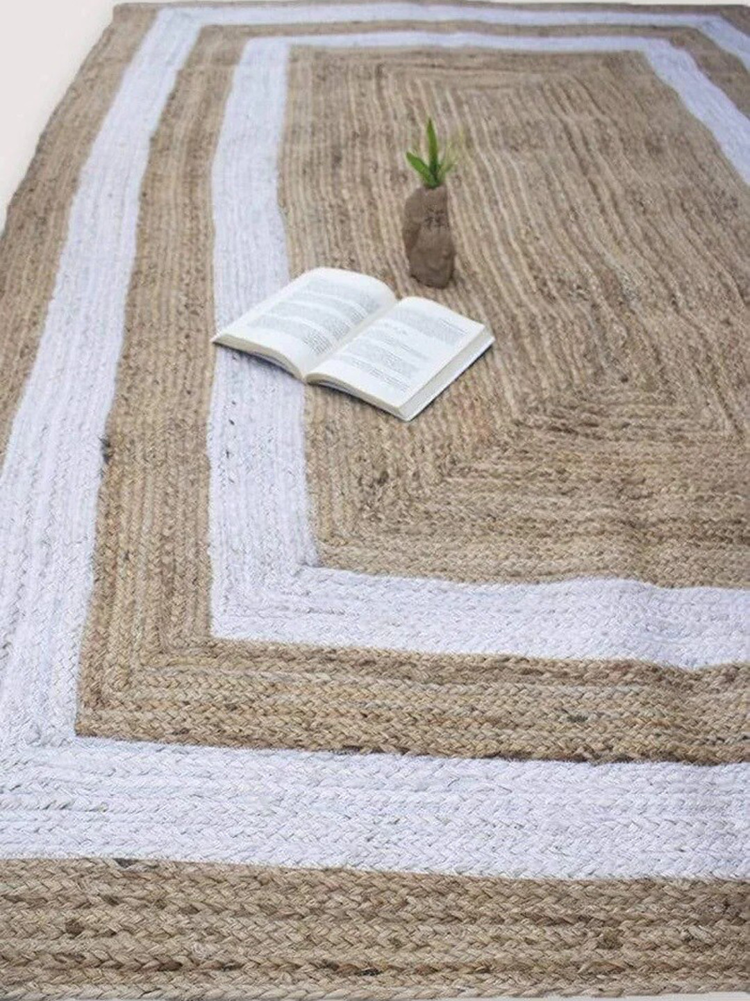Art Avenue Kabila Beige & White Braided Jute Rectangular Rug