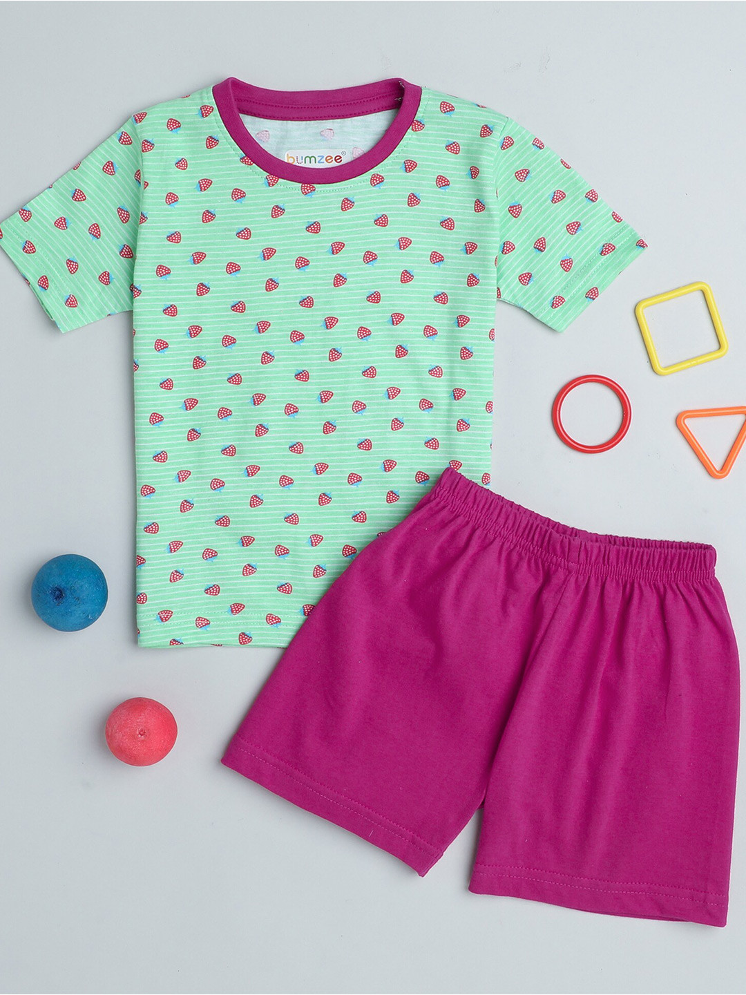 BUMZEE Girls Printed Pure Cotton T-shirt With Shorts