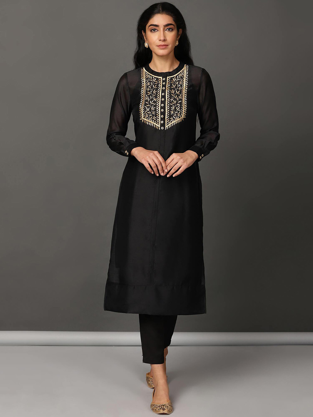 NUHH Embroidered Kurta with Trousers & With Dupatta