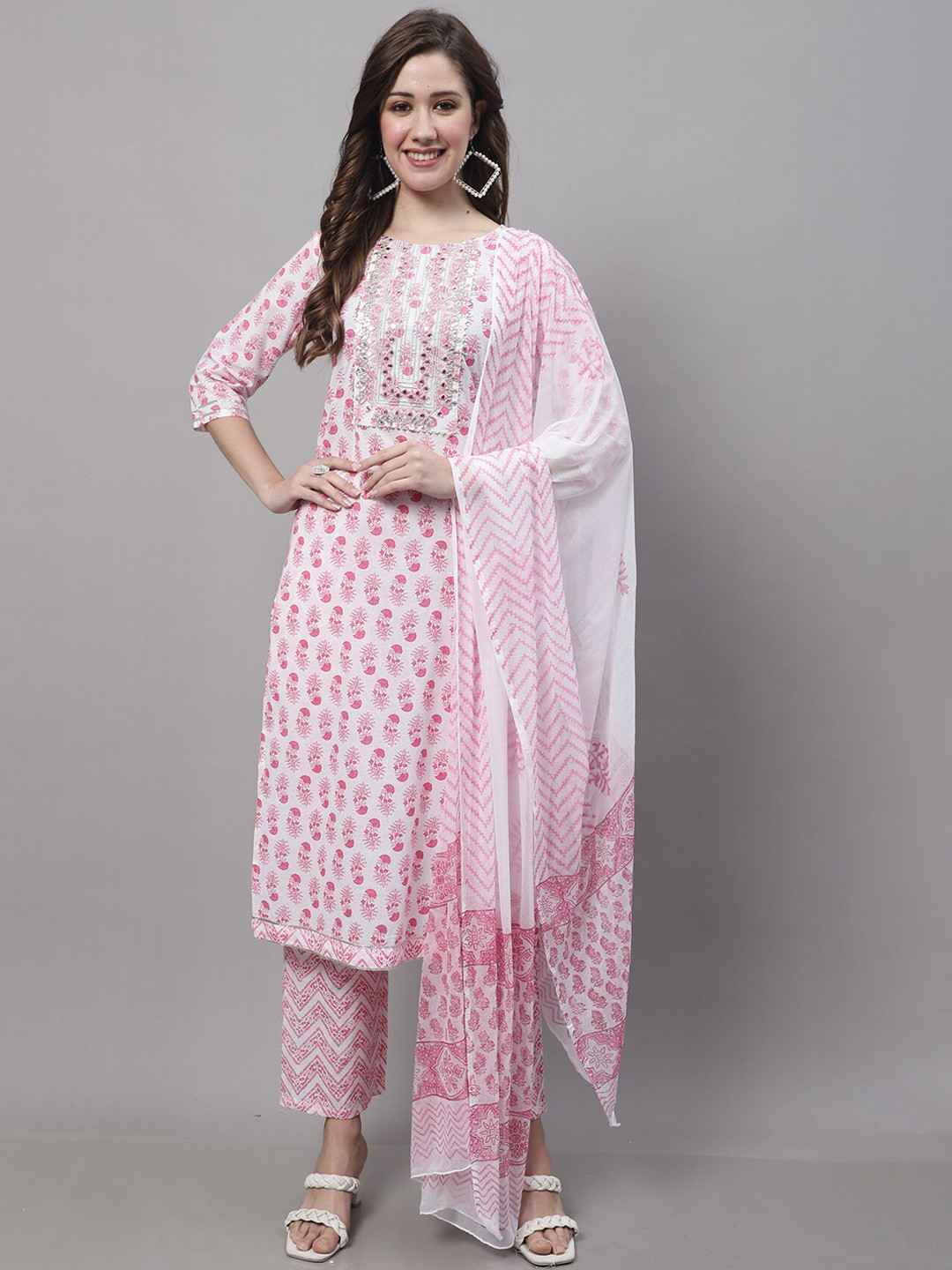 Roly Poly Floral Printed Gotta Patti Pure Cotton Kurta With Trousers & Dupatta