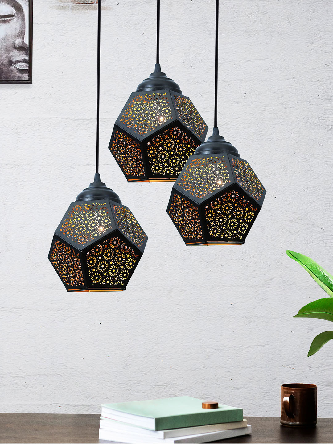 Homesake Black Textured 3-Lights Round Cluster Chandelier Hanging Pendant Lamp