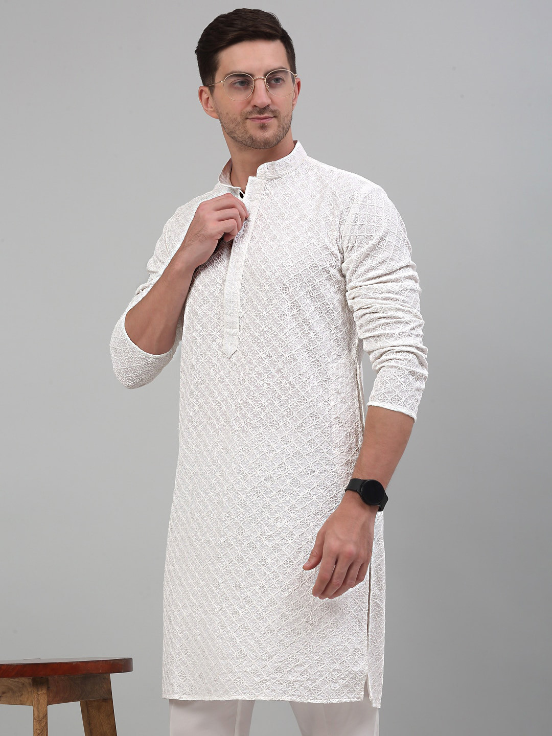 Jompers Seqined Embroidered Kurta with Pyjamas
