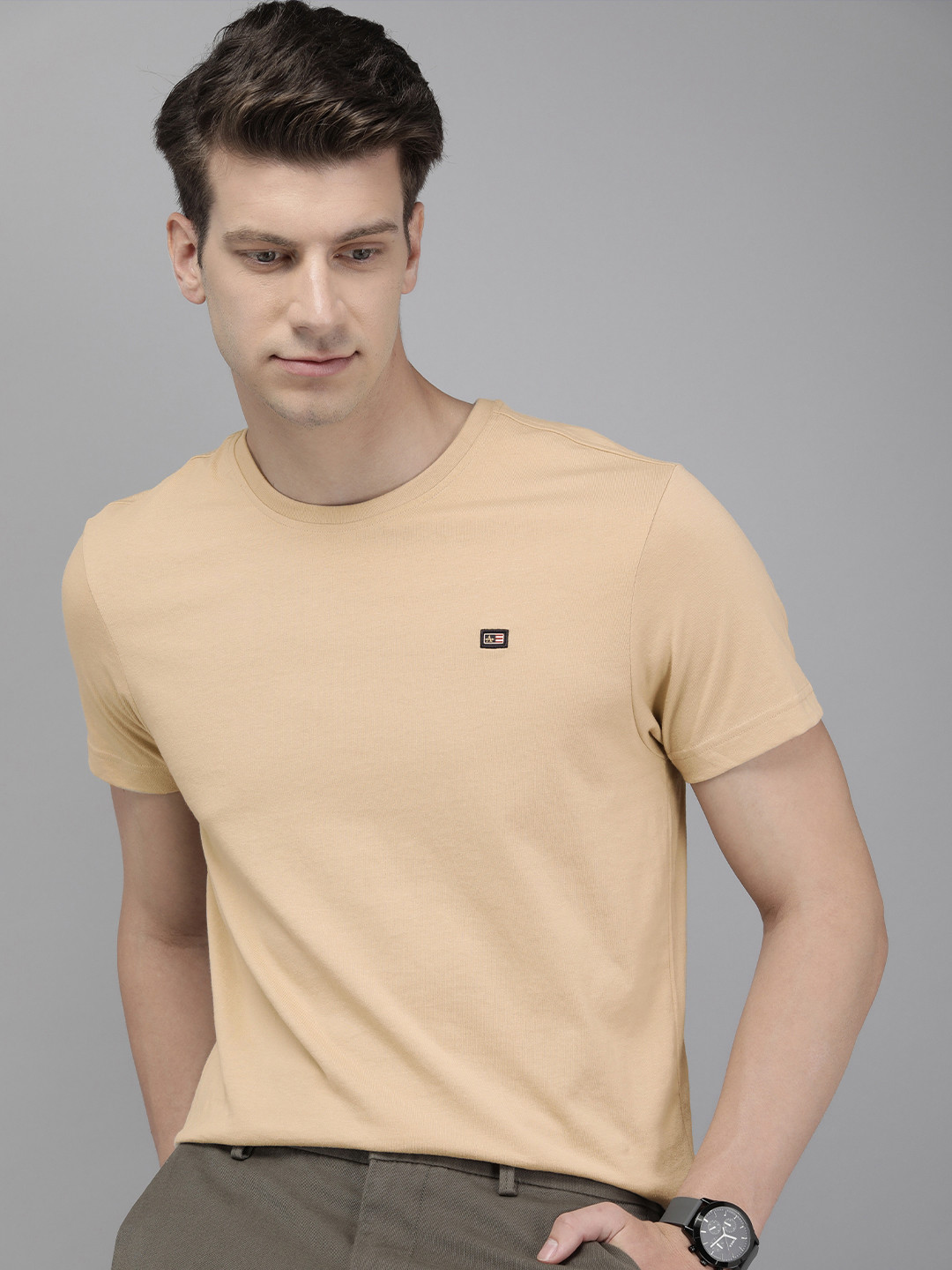 Arrow Round Neck Regular Fit T-shirt